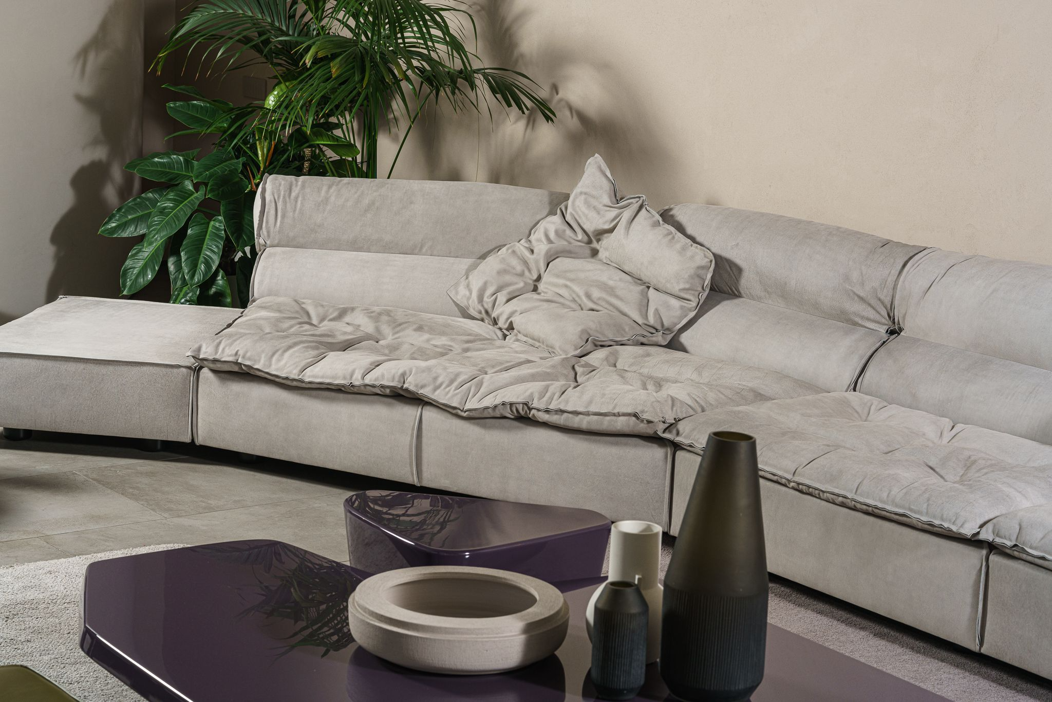 Диван модульный с 4 подушками Miami Soft Bo.Hemian Rice — Baxter, нубук, фото 6