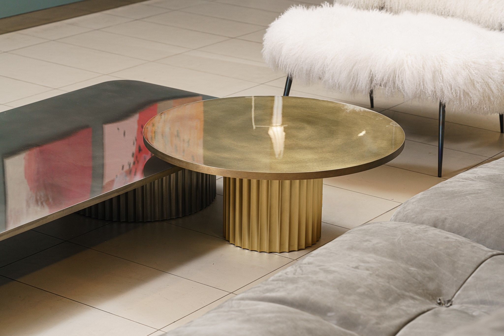 Журнальный столик Allure Antiqued polished brass 75 — Baxter, фото 6