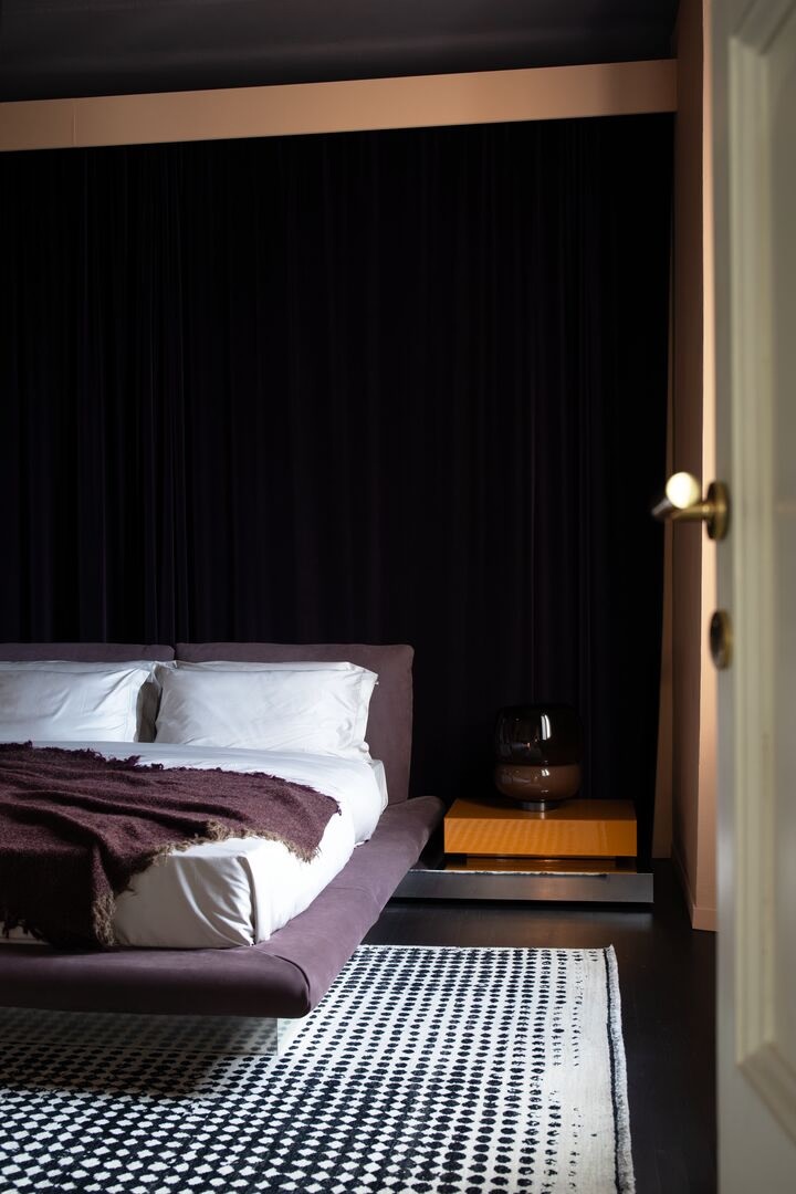 Кровать Aura Bed — Baxter, кожа, фото 2