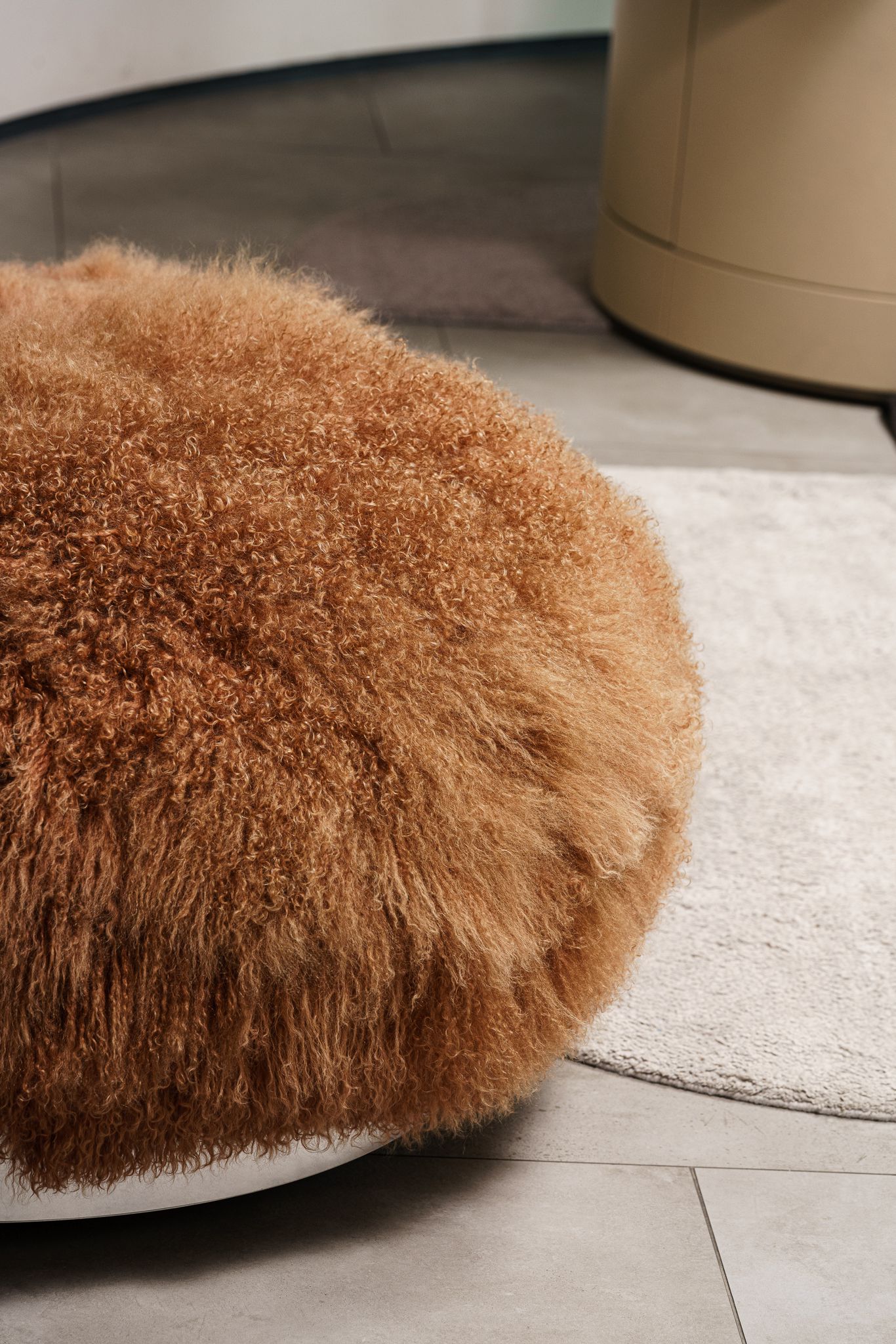 Пуф Aura Mongolia Light Brown — Baxter, кожа, фото 6