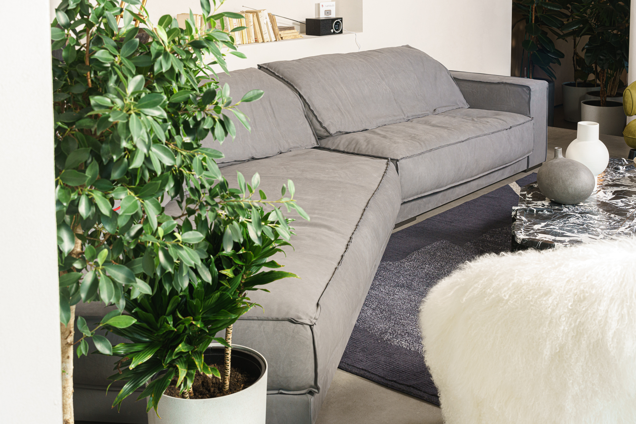 Диван Budapest Nabuck Light Grey — Baxter, нубук, фото 3