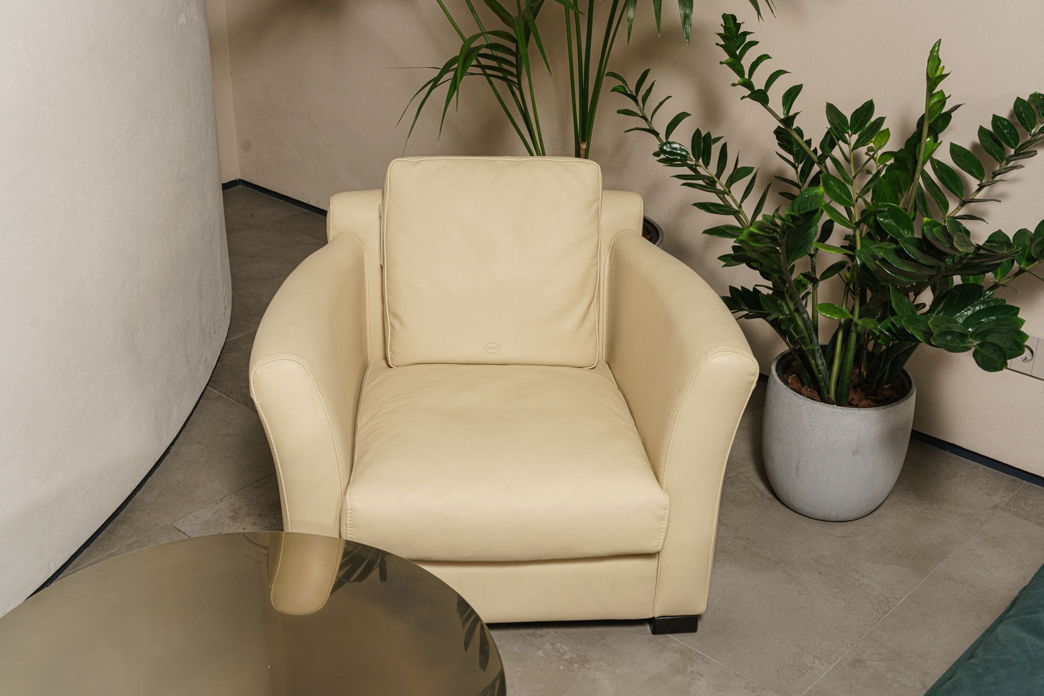 Кресло Diner Plume Creme Leather — Baxter, кожа, фото 3