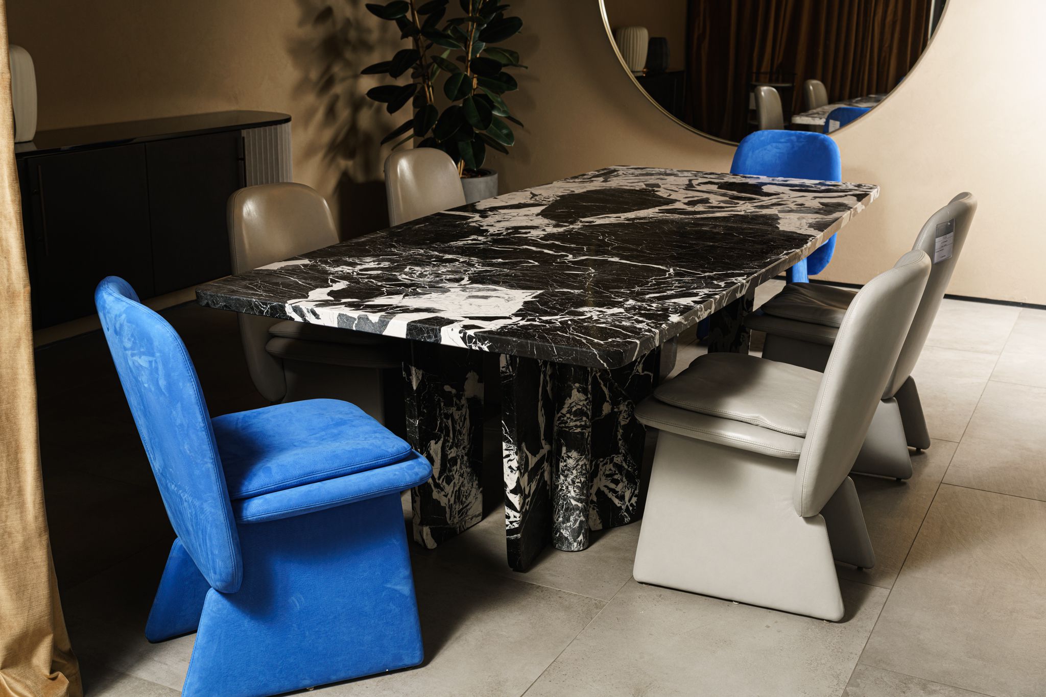 Стол Kate 265 Brushed Grand Antique D'Aubert — Baxter, мрамор