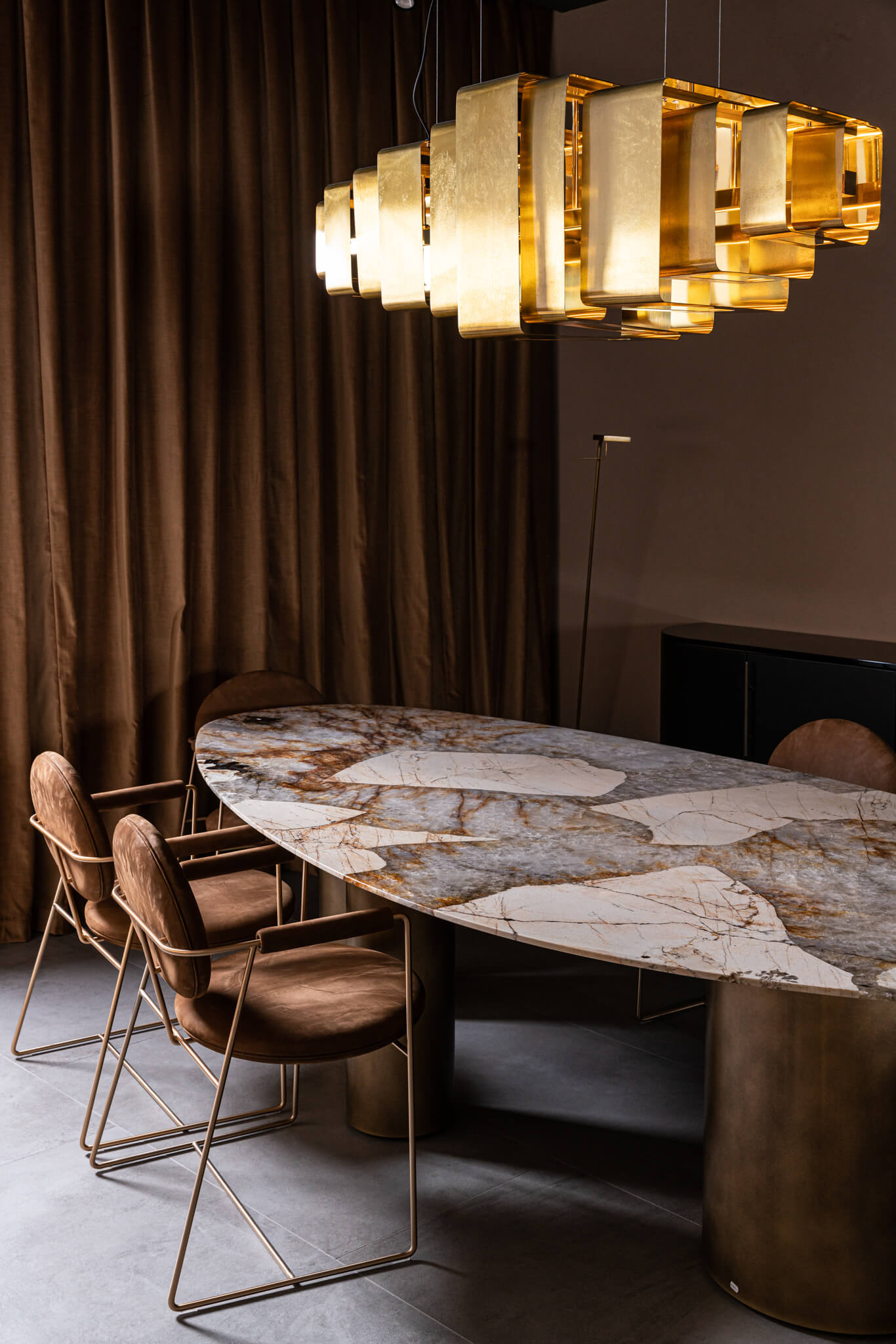 Стол Lagos 290 — Baxter, металл, фото 3