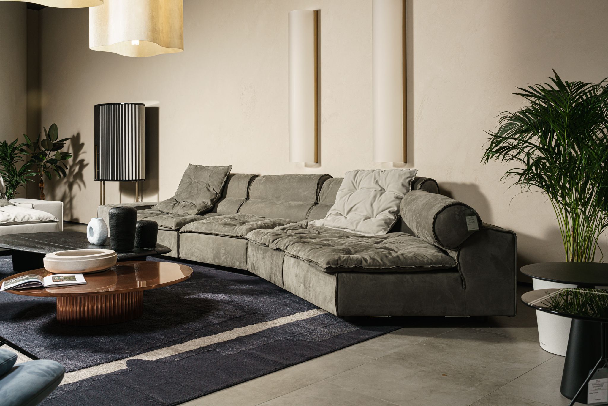 Модульный диван Miami Soft Kashmir Mousse/Kashmir Nuage — Baxter, нубук