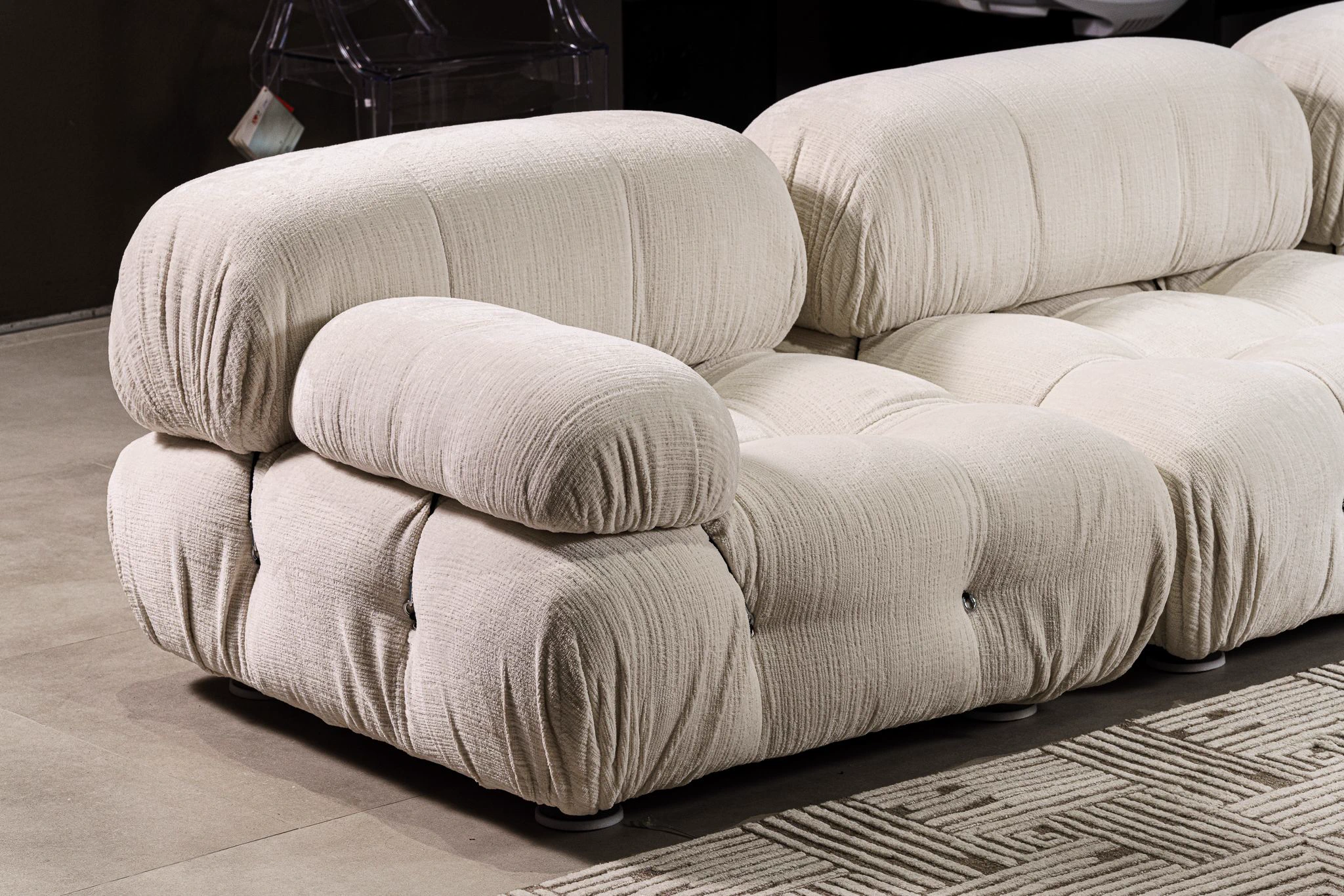 Диван Camaleonda Ivory white — B&B Italia, кожа, фото 4