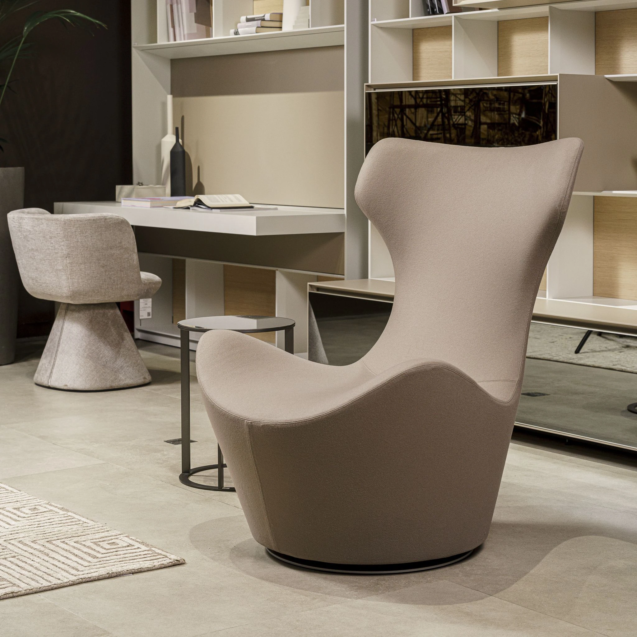 Кресло Grande Papilio — B&B Italia, кожа