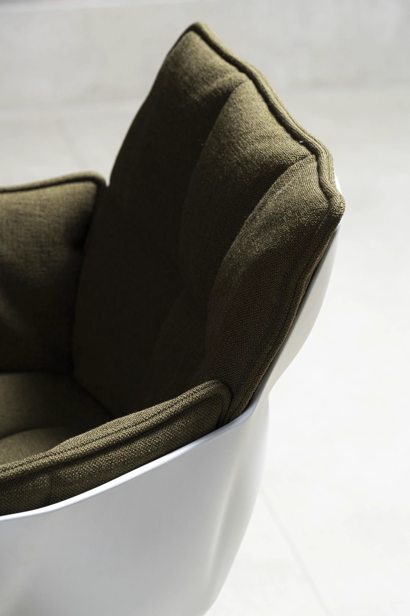 Стул Husk Sarabi 435/White — B&B Italia, кожа, фото 4