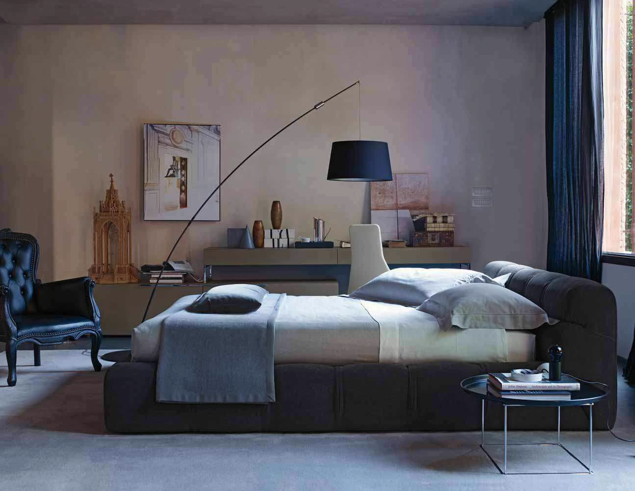 Кровать Tufty — B&B Italia, кожа, фото 3