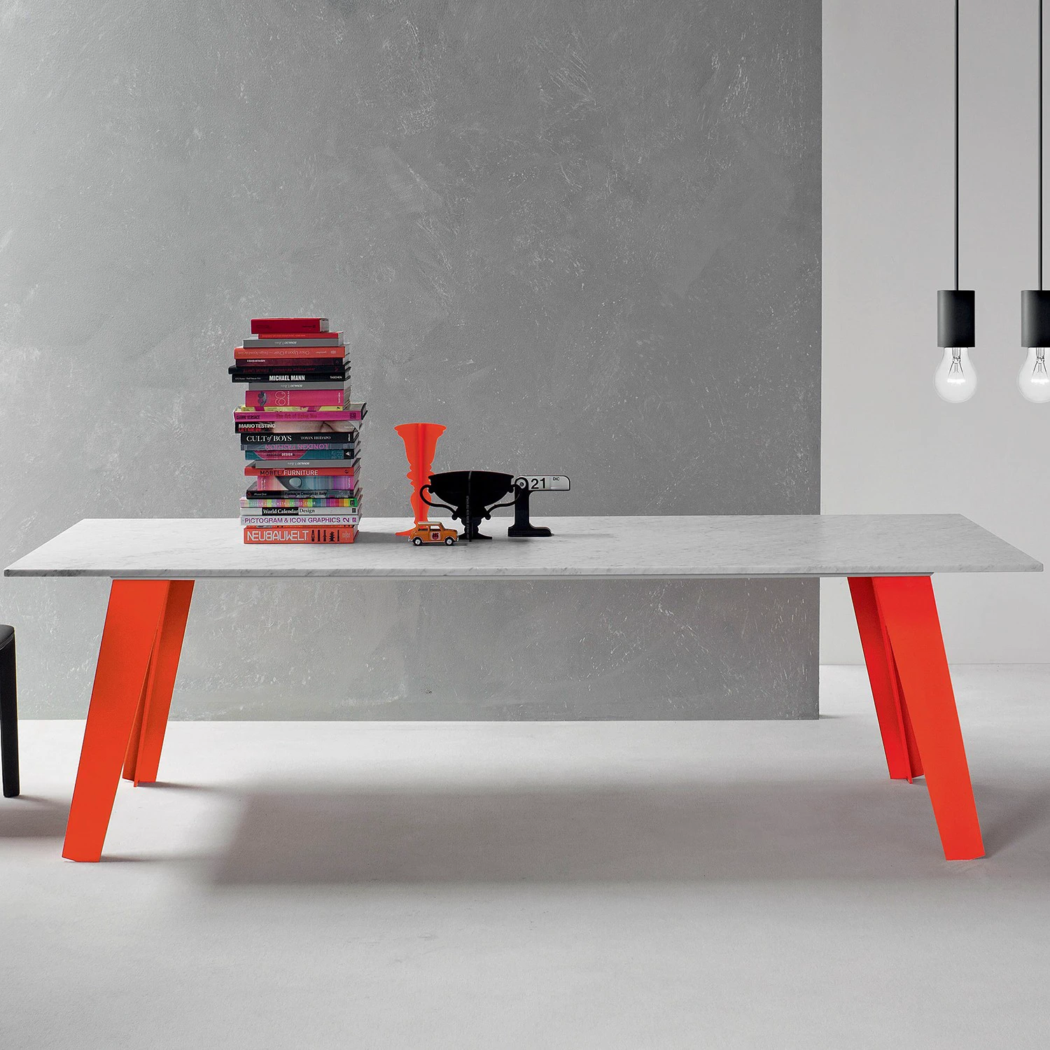 Стол Welded — Bonaldo, мрамор