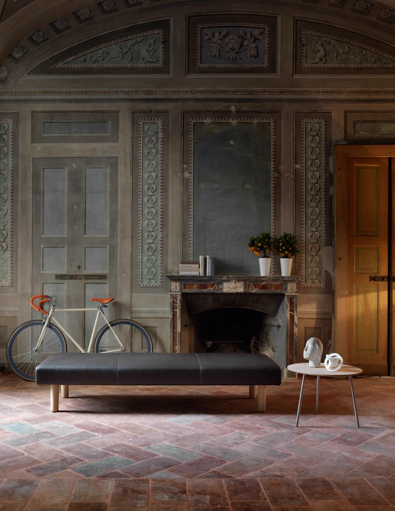 Банкетка Monforte — Cappellini, кожа, фото 3