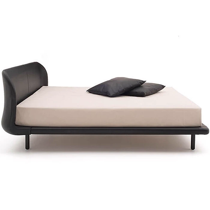 Каркас и наполнение: дерево. Современный дизайн Кровать Peg — Cappellini, кожа, фото 3