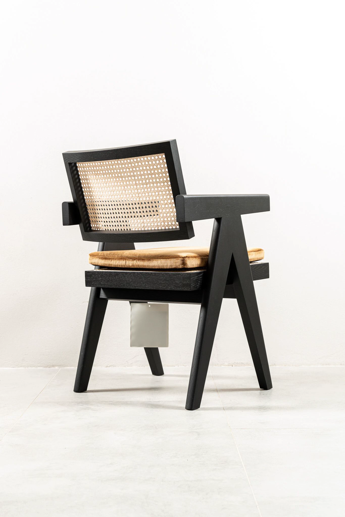Стул 051 Capitol Complex — Cassina, дерево, фото 3