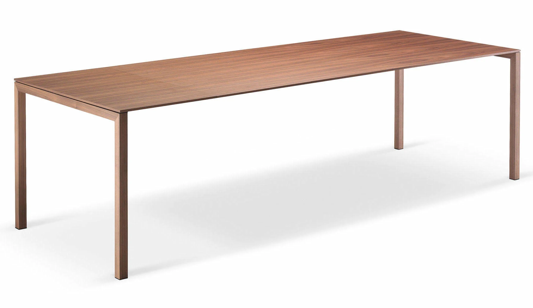 Стол 195 Naan — Cassina, массив дерева