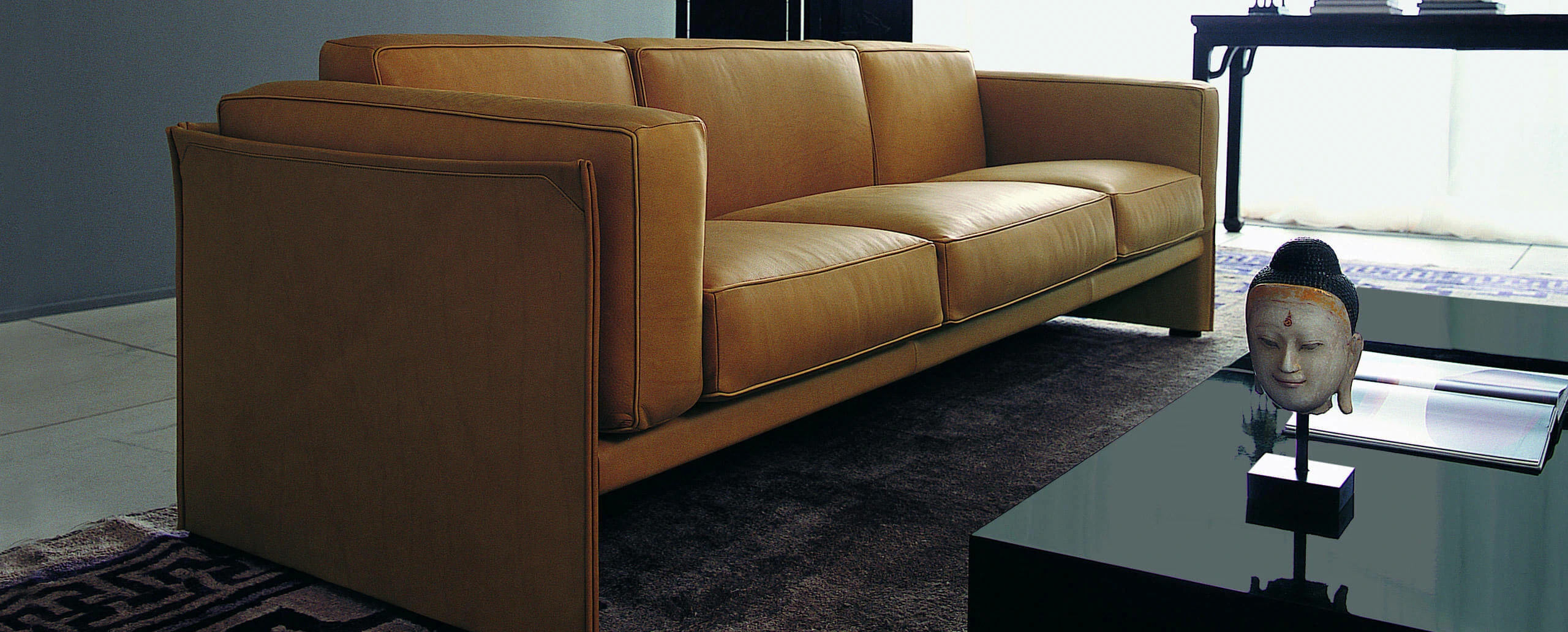 Каркас и наполнение: металл. Современный дизайн Диван 405 Duc — Cassina, кожа, фото 6