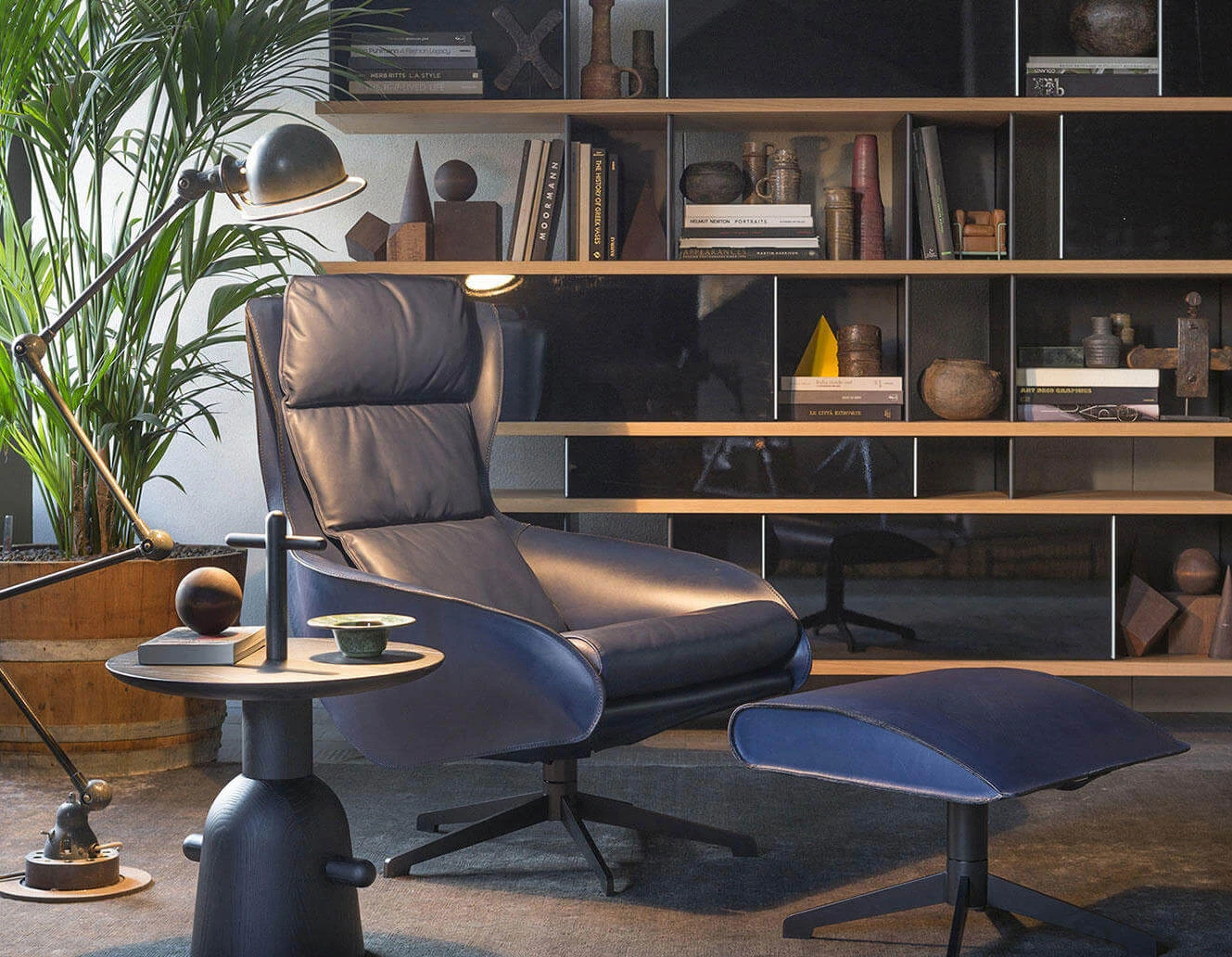 Кресло 423 Cab Lounge — Cassina, кожа, фото 4