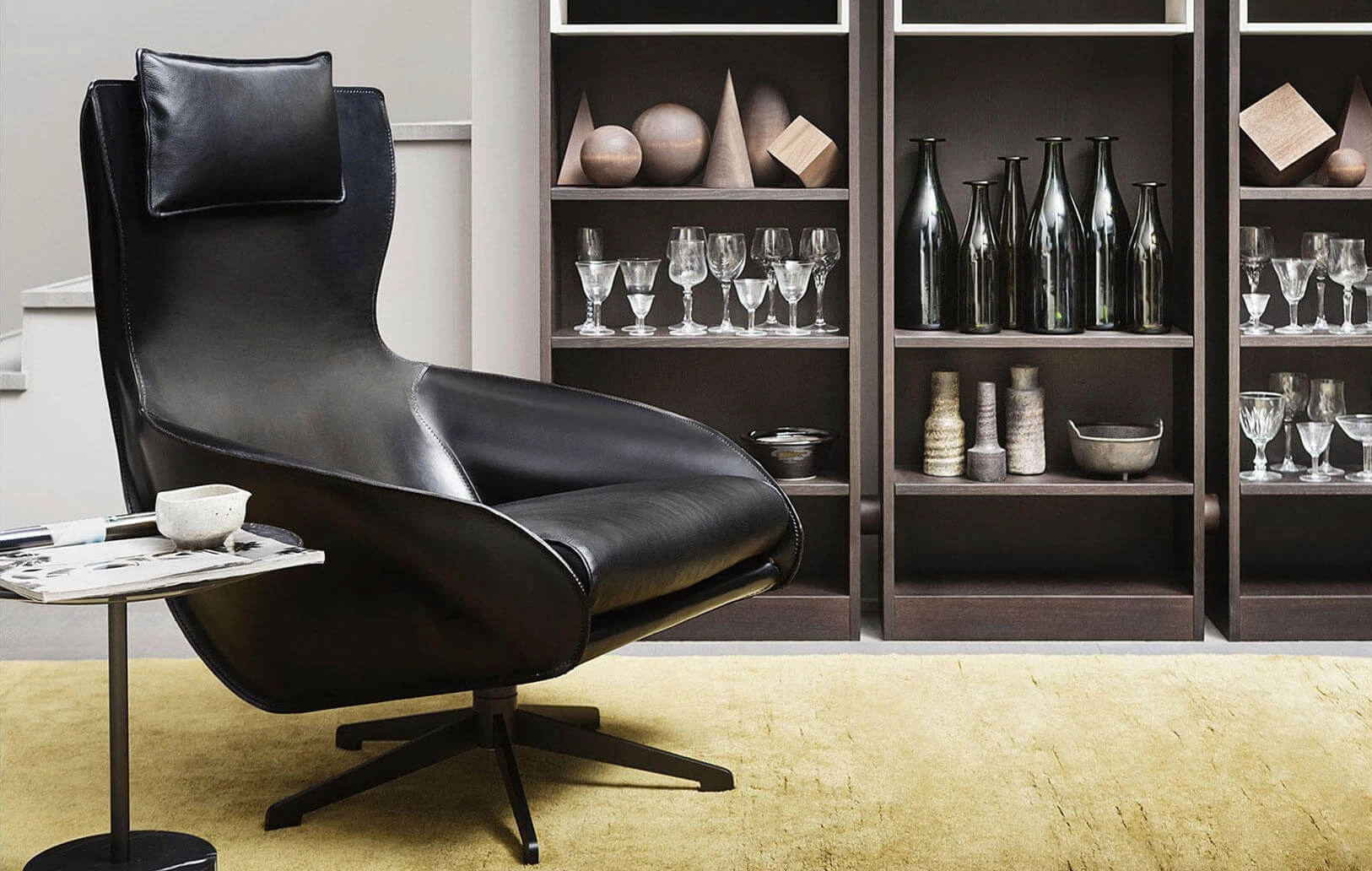 Кресло 423 Cab Lounge — Cassina, кожа, фото 5