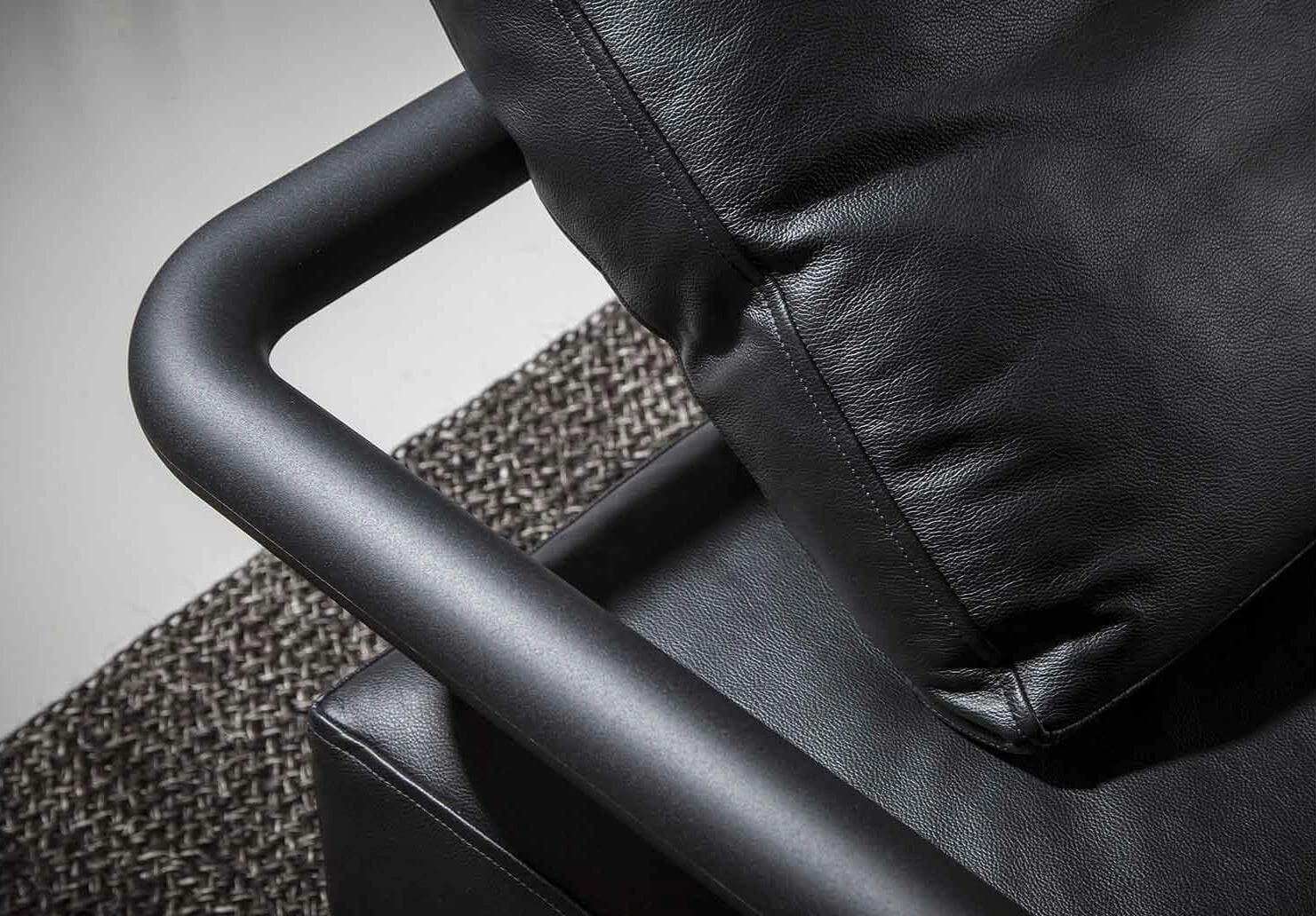 Диван 503 Soft Props — Cassina, кожа, фото 5