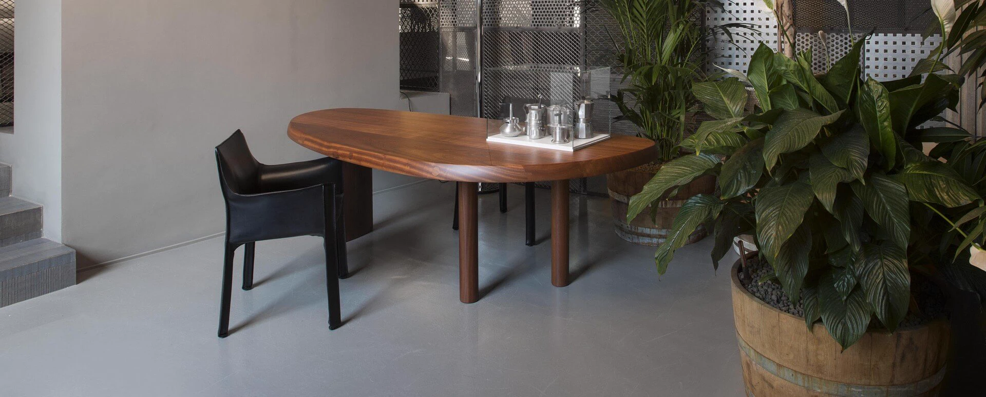 Стол 525 Table en forme libre — Cassina, массив дерева, фото 5
