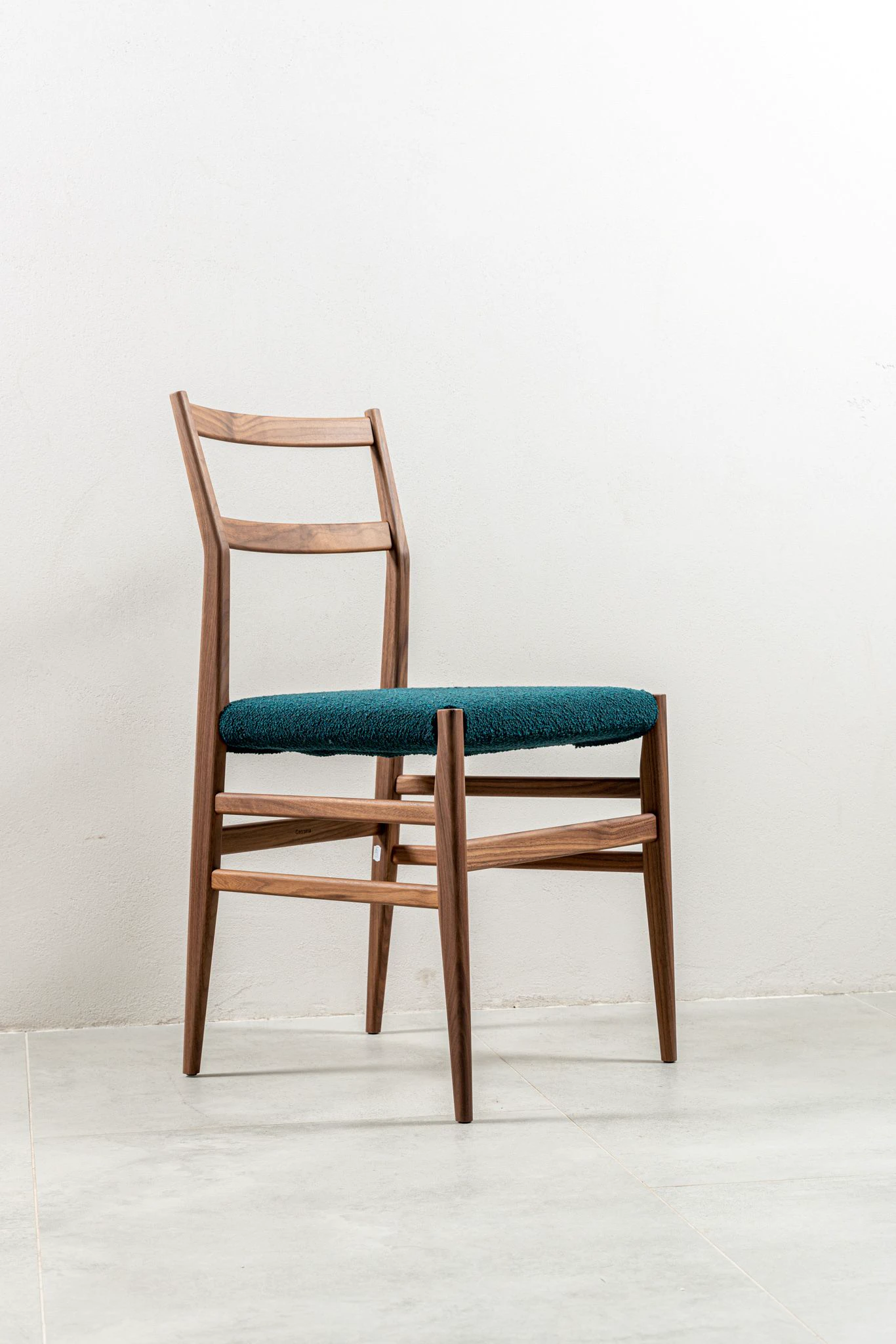 Стул без подлокотников 646 Leggera — Cassina, массив дерева, фото 3