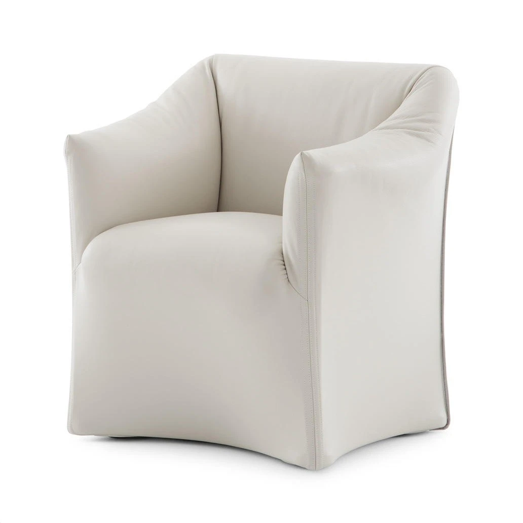 Кресло 684 — Cassina, кожа