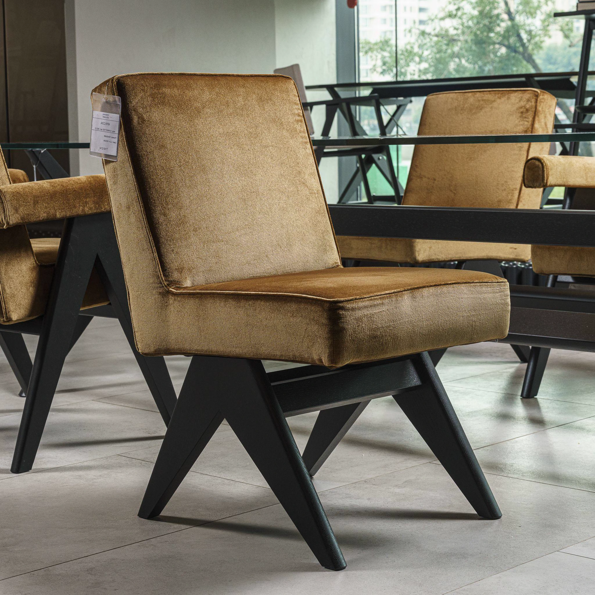 Кресло без подлокотников Committee Osaka 010 Canella — Cassina