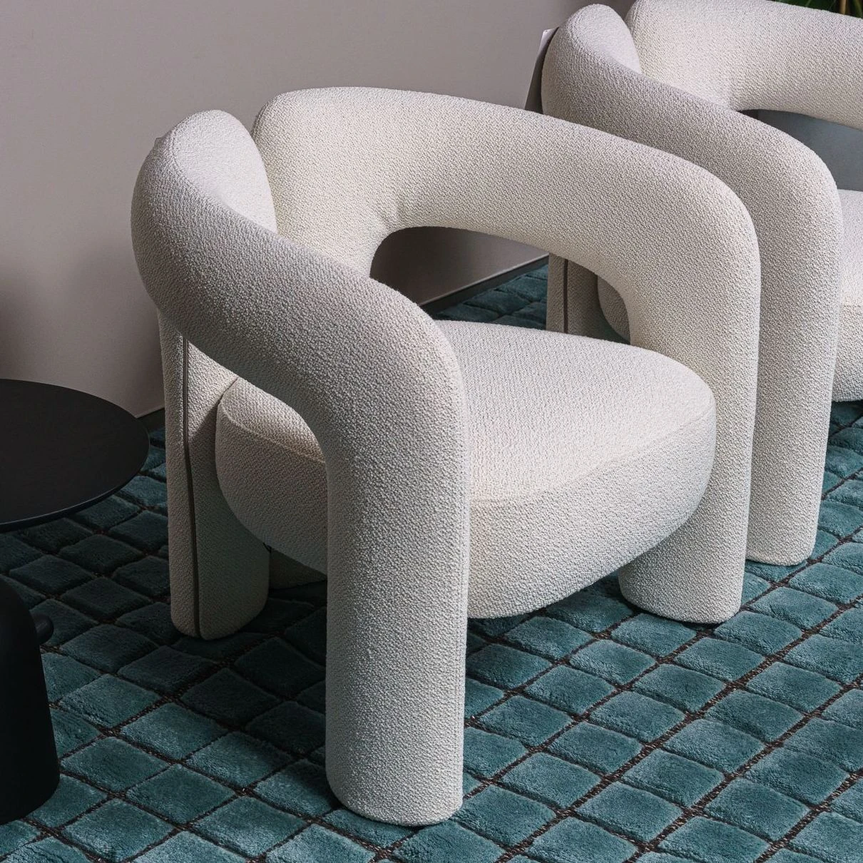 Кресло Dudet Look Bianco — Cassina, ткань