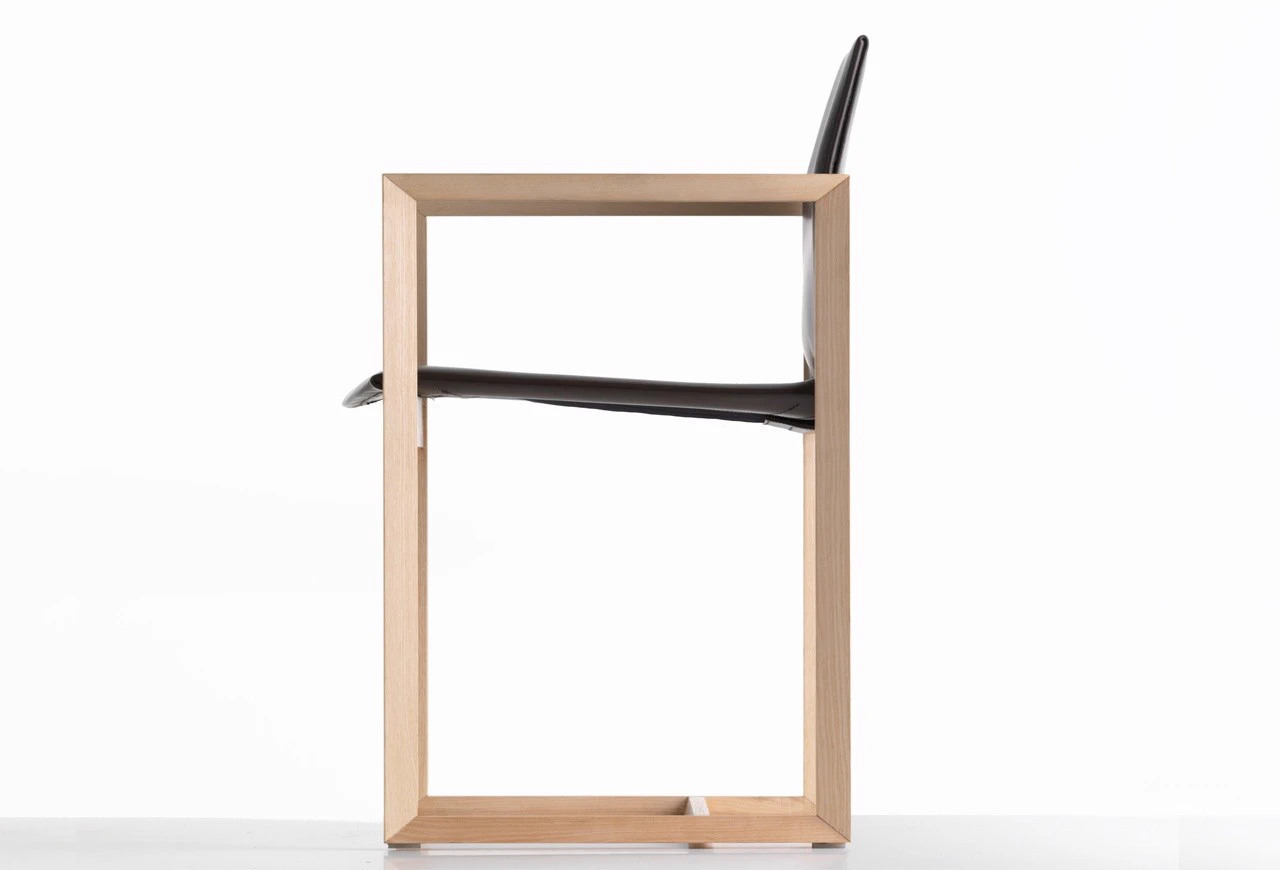 Стул Eve 184 — Cassina, кожа, фото 2