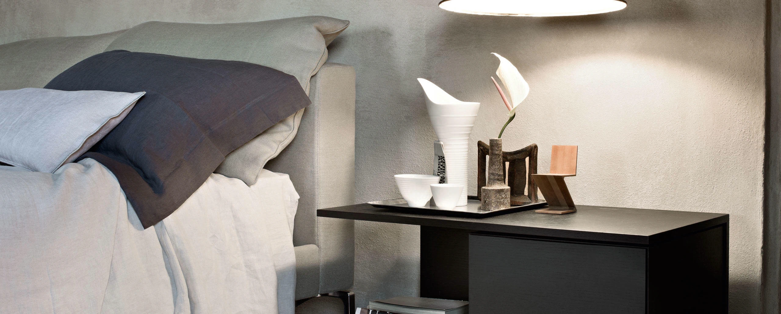 Кровать в стиле минимализм L32 Moov — Cassina, кожа, фото 4