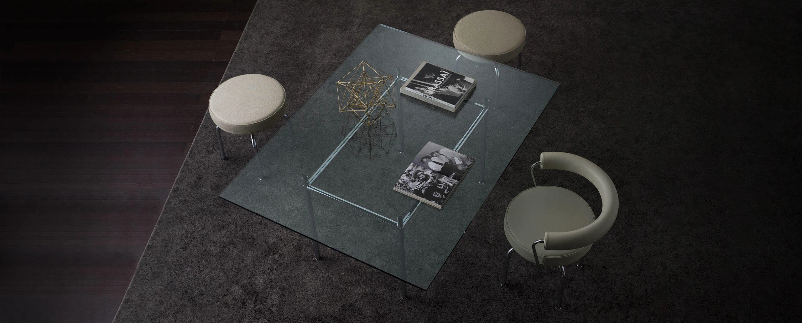 Стол LC12 — Cassina, стекло, фото 6
