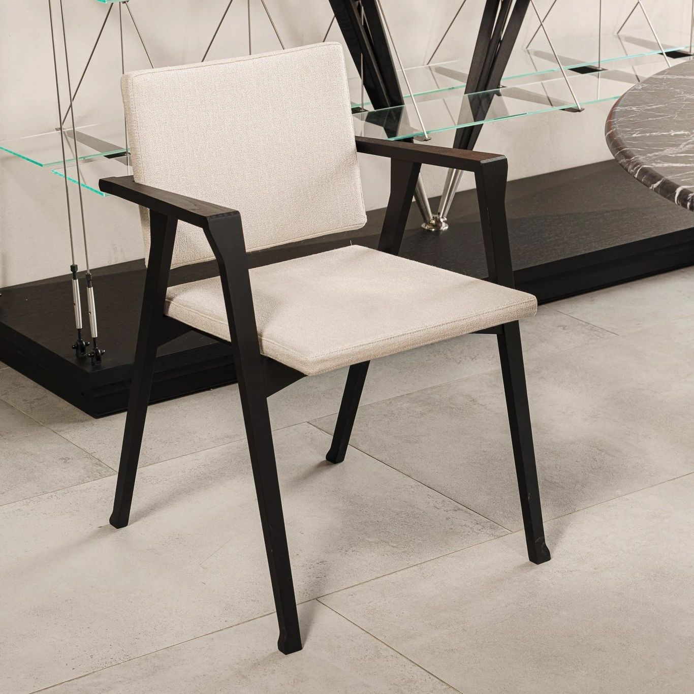 Стул Luisa — Cassina, кожа