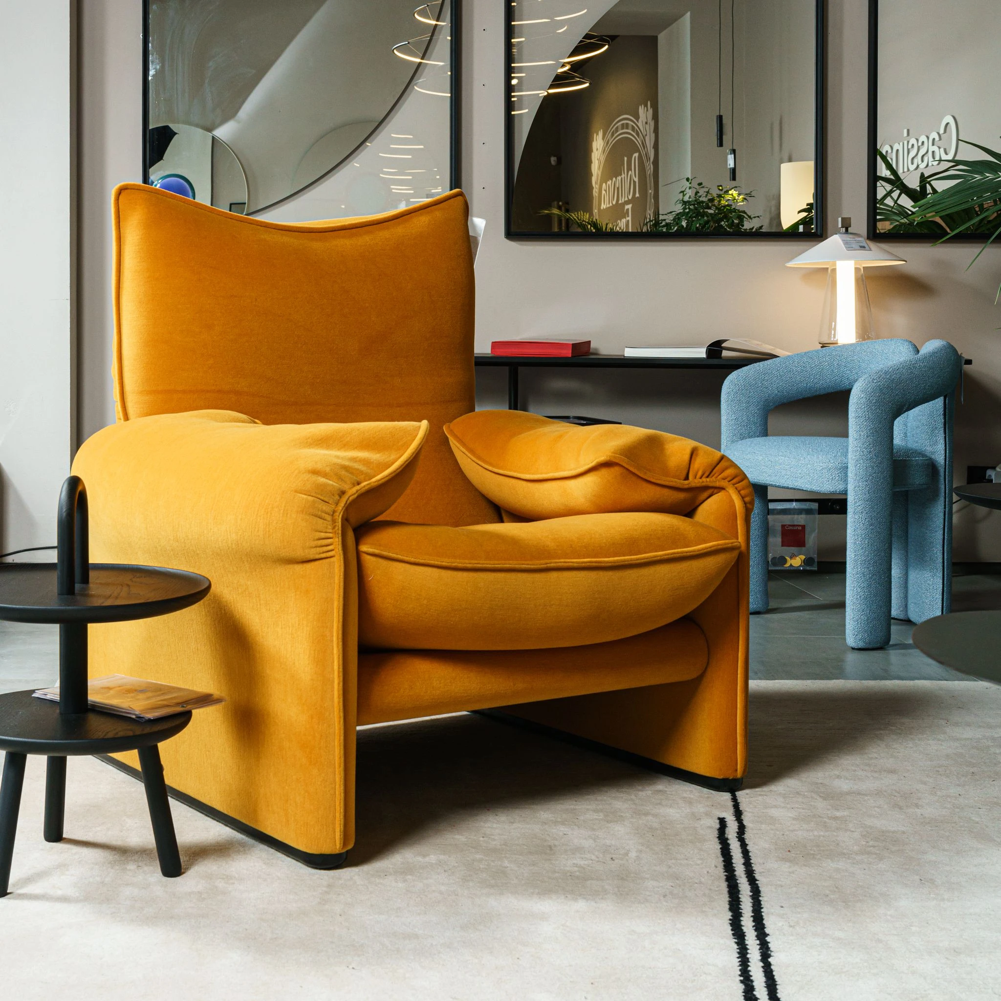 Современный дизайн Кресло Maralunga 40 Maxi Canarino — Cassina, кожа