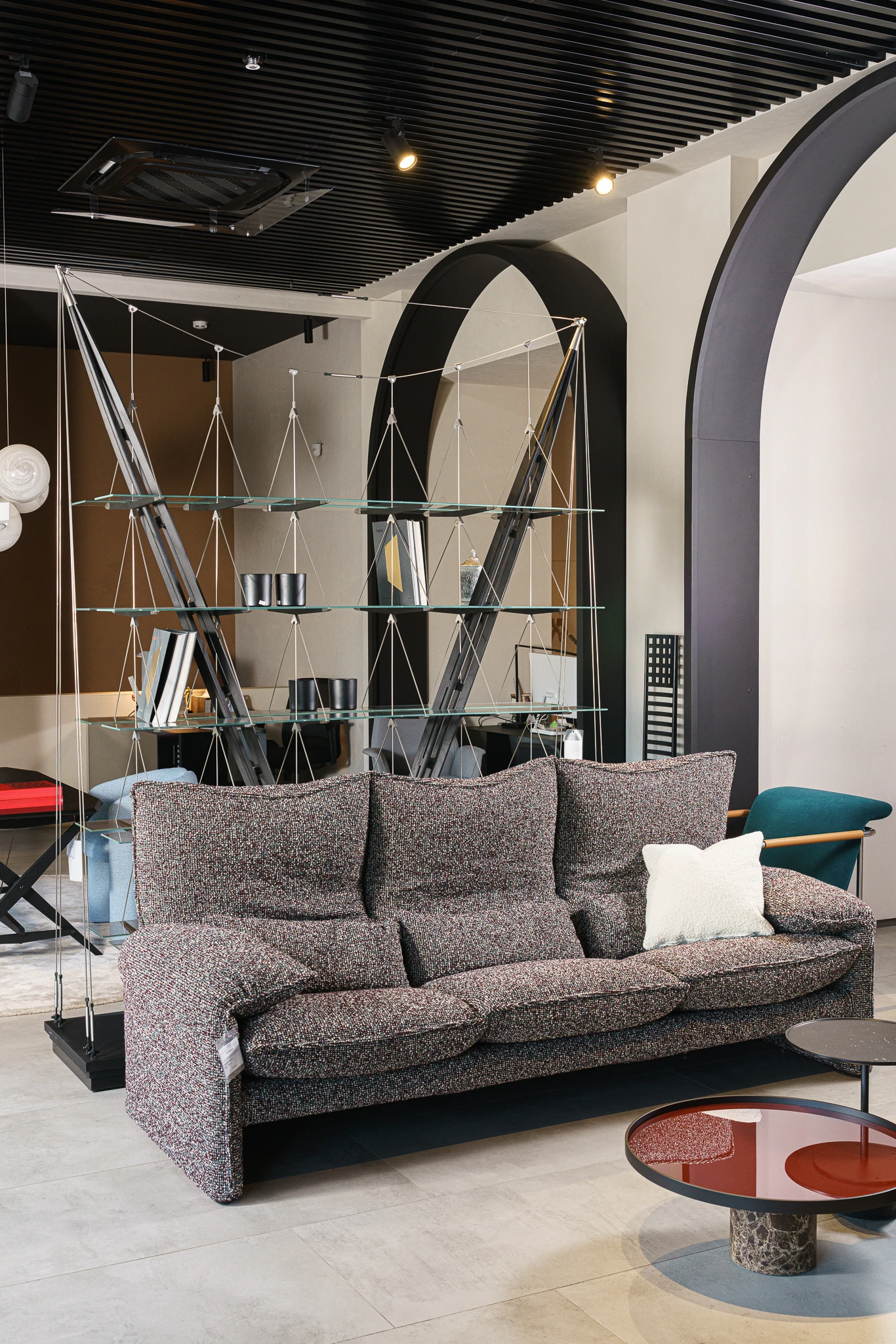Диван Maralunga 40 S — Cassina, кожа, фото 2