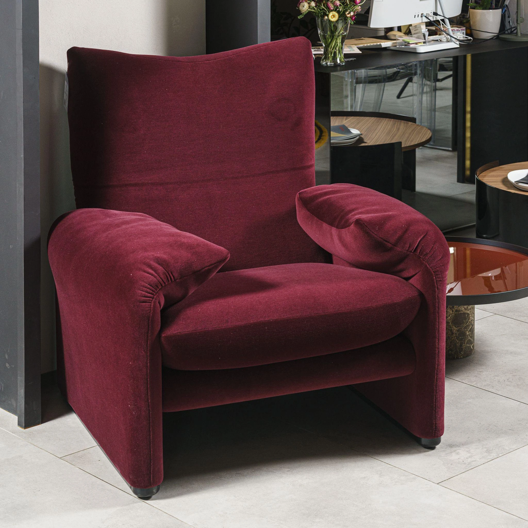 Кресло Maralunga 40 Vinaccia — Cassina, кожа