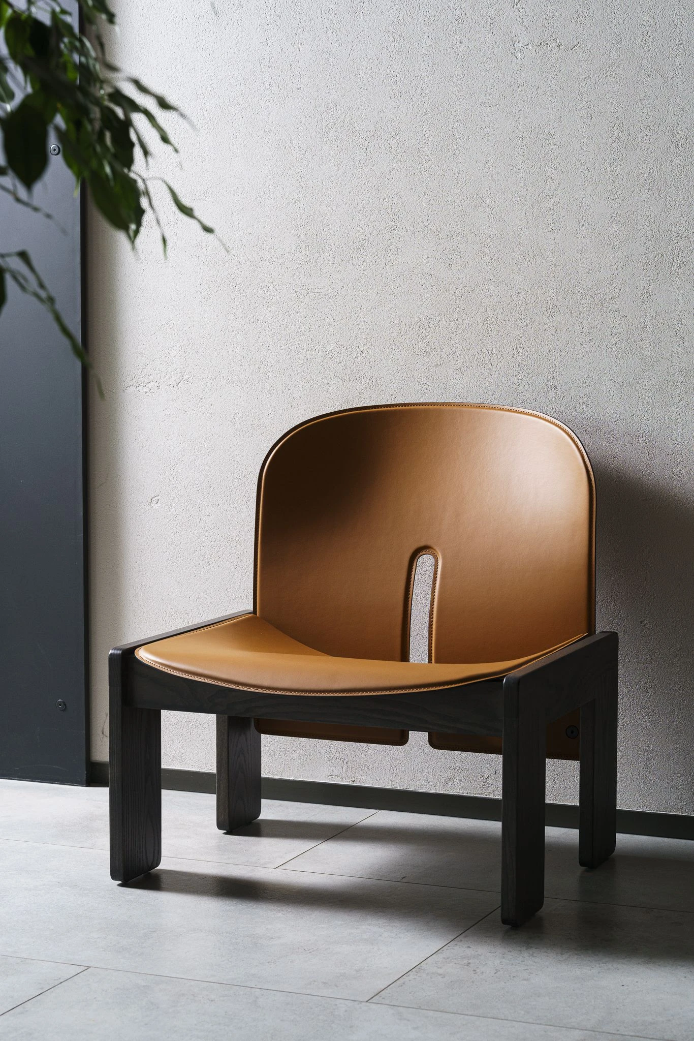 Кресло Scarpa 925 Cognac — Cassina, кожа, фото 2