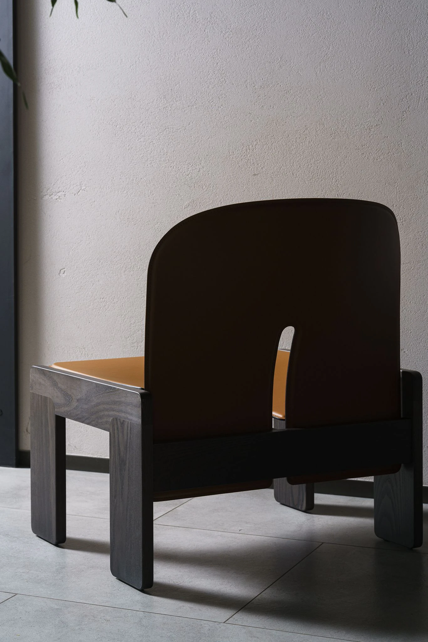 Кресло Scarpa 925 Cognac — Cassina, кожа, фото 6