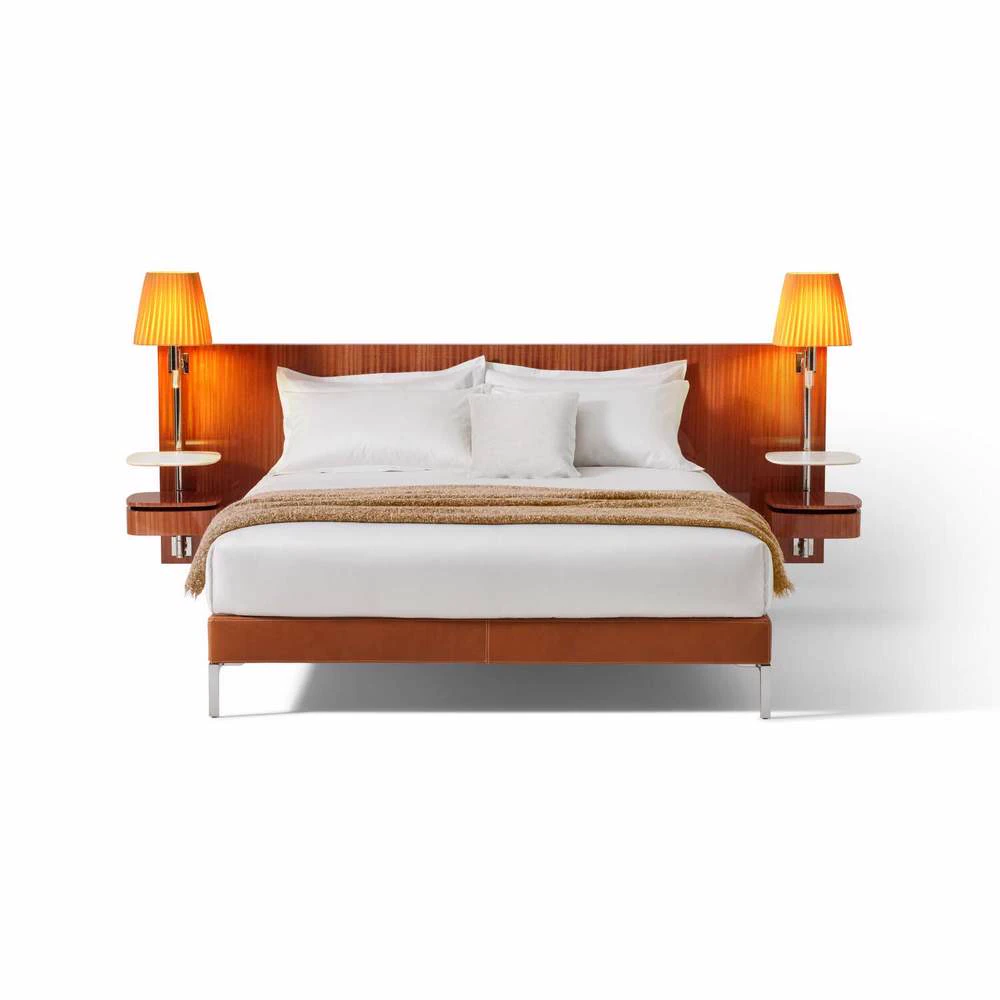 Кровать Volage Ex-S Night Wood — Cassina, кожа