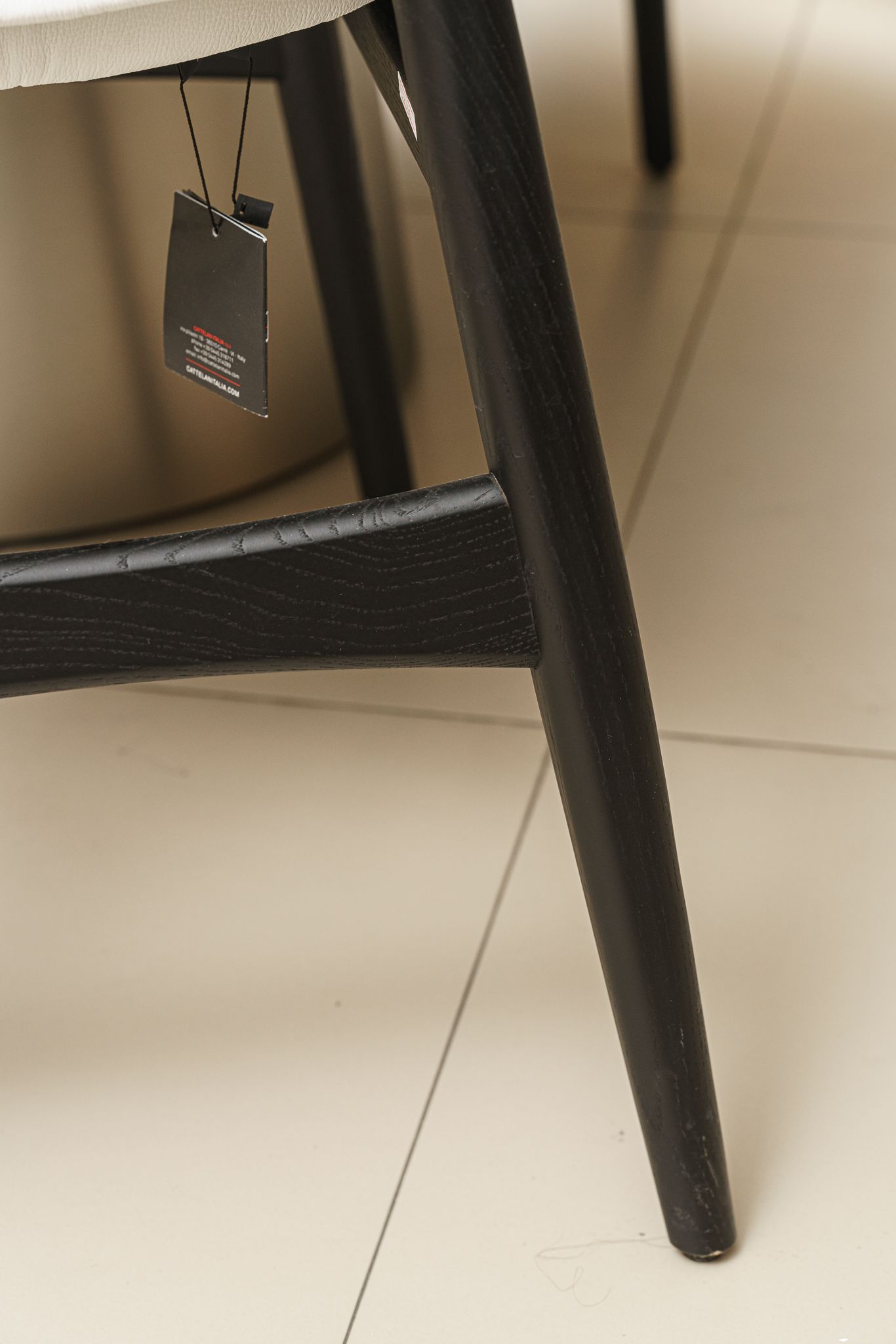 Стул Dumbo Bianco and Frassino nero — Cattelan Italia, кожа