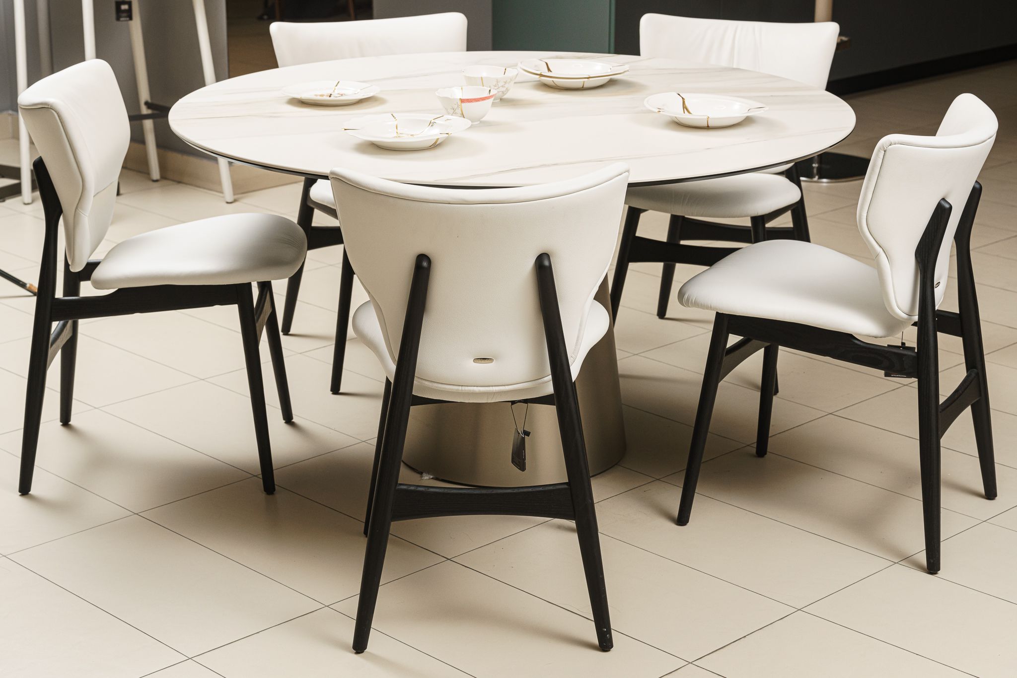 Стул Dumbo Bianco and Frassino nero — Cattelan Italia, кожа, фото 4