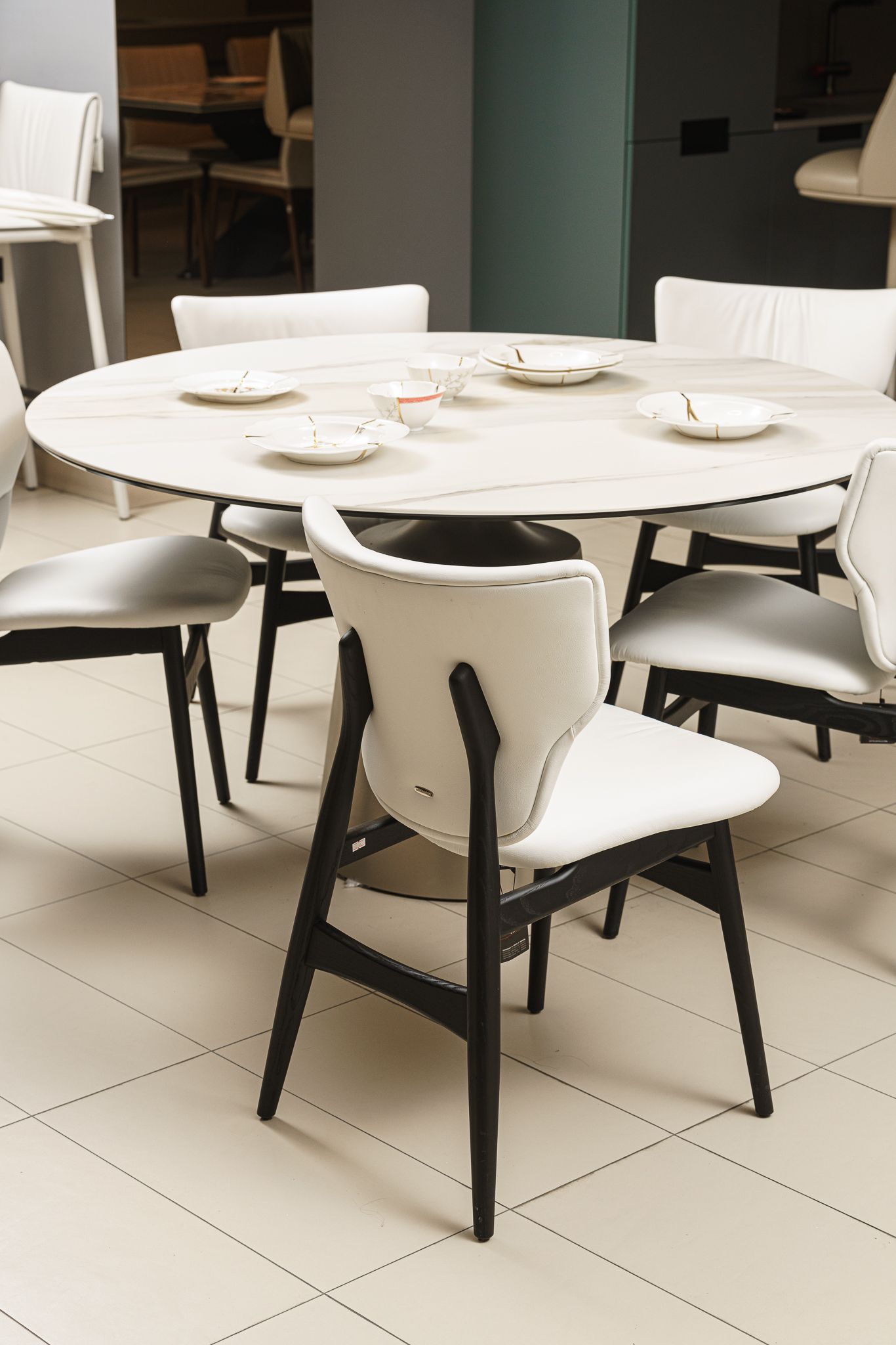 Стул Dumbo Bianco and Frassino nero — Cattelan Italia, кожа, фото 5