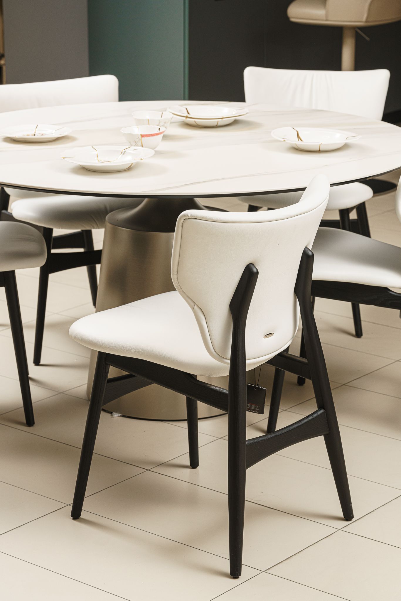 Стул Dumbo Bianco and Frassino nero — Cattelan Italia, кожа, фото 6