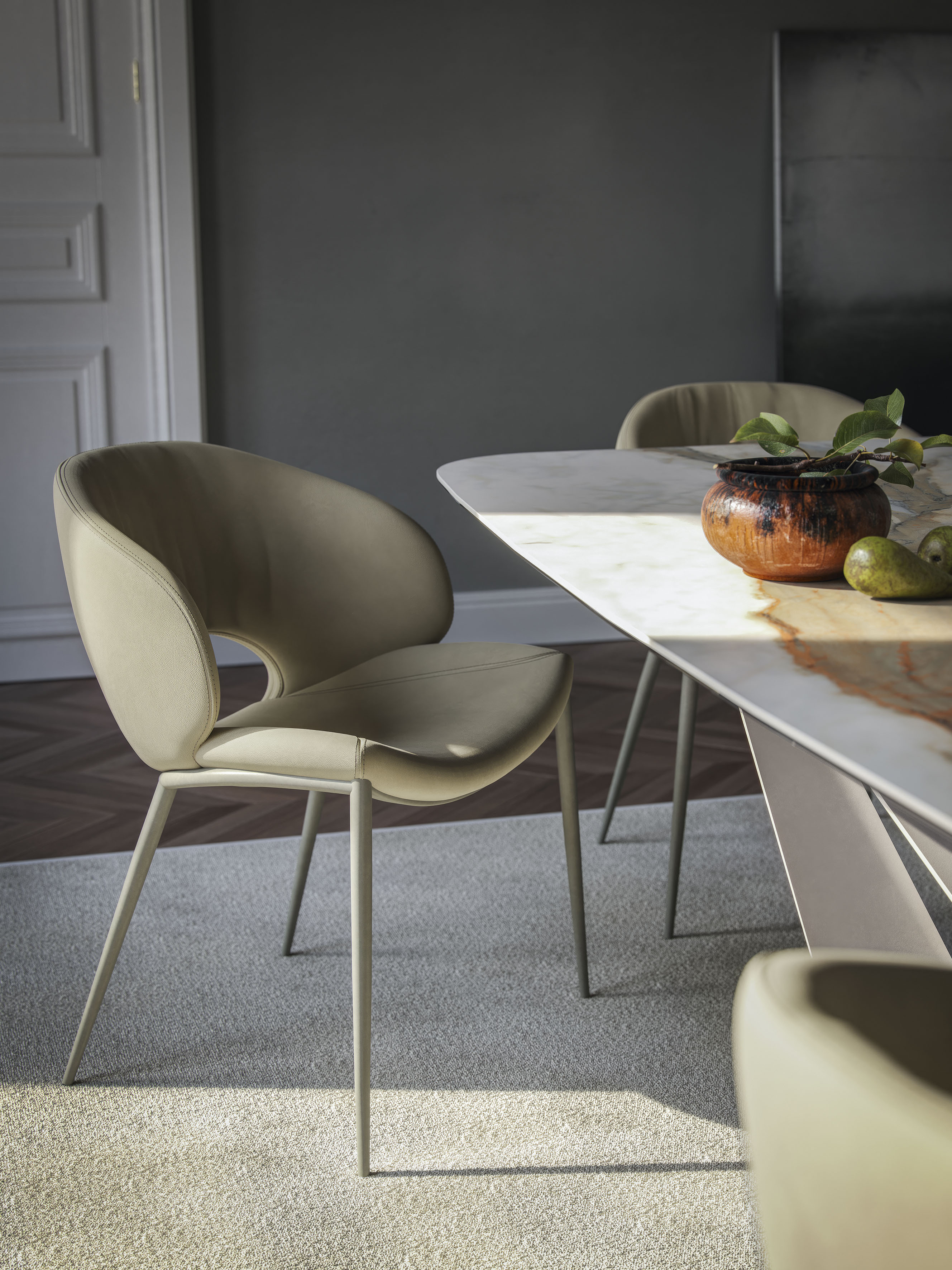 Стул Miranda Wood — Cattelan Italia, кожа