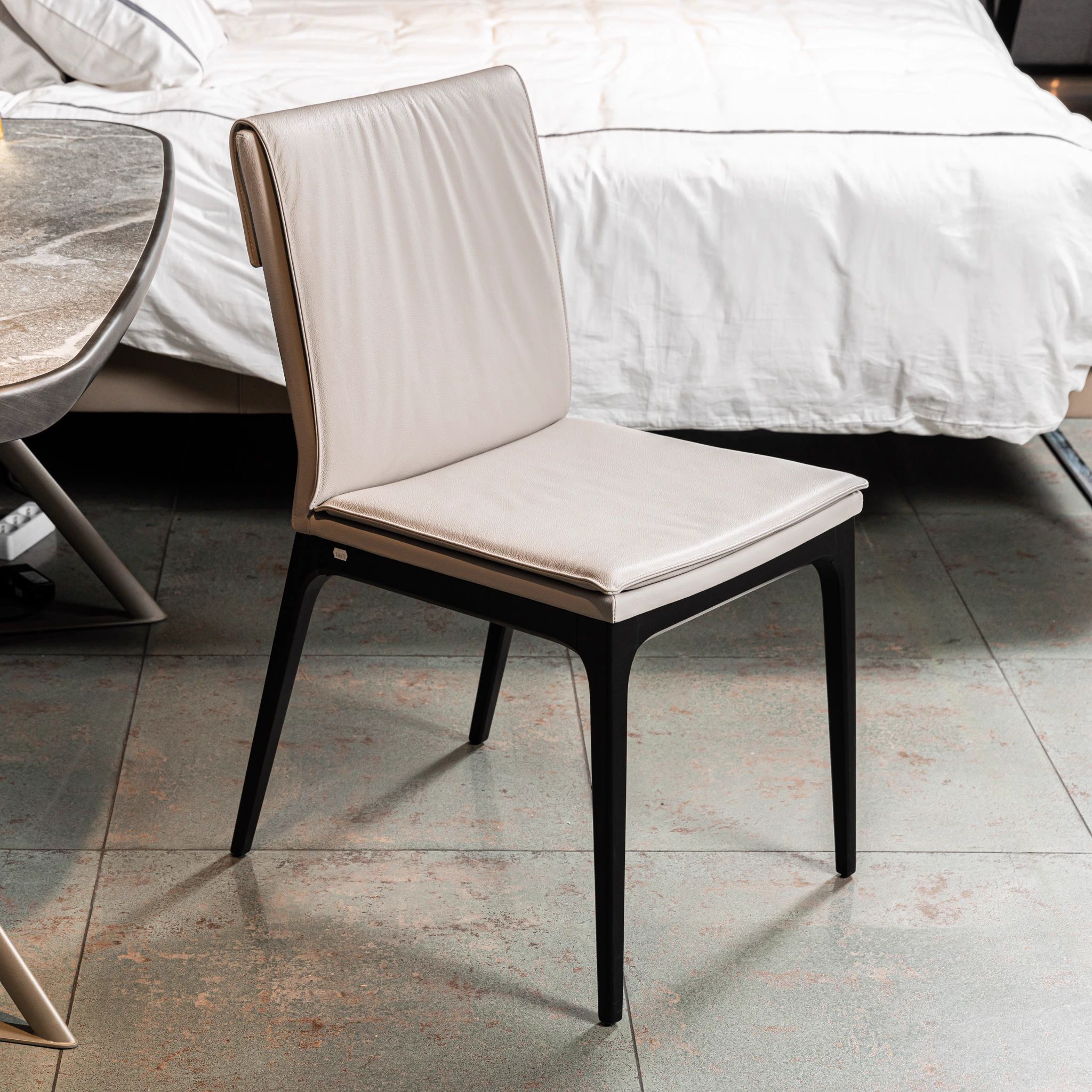 Стул Sofia — Cattelan Italia, кожа
