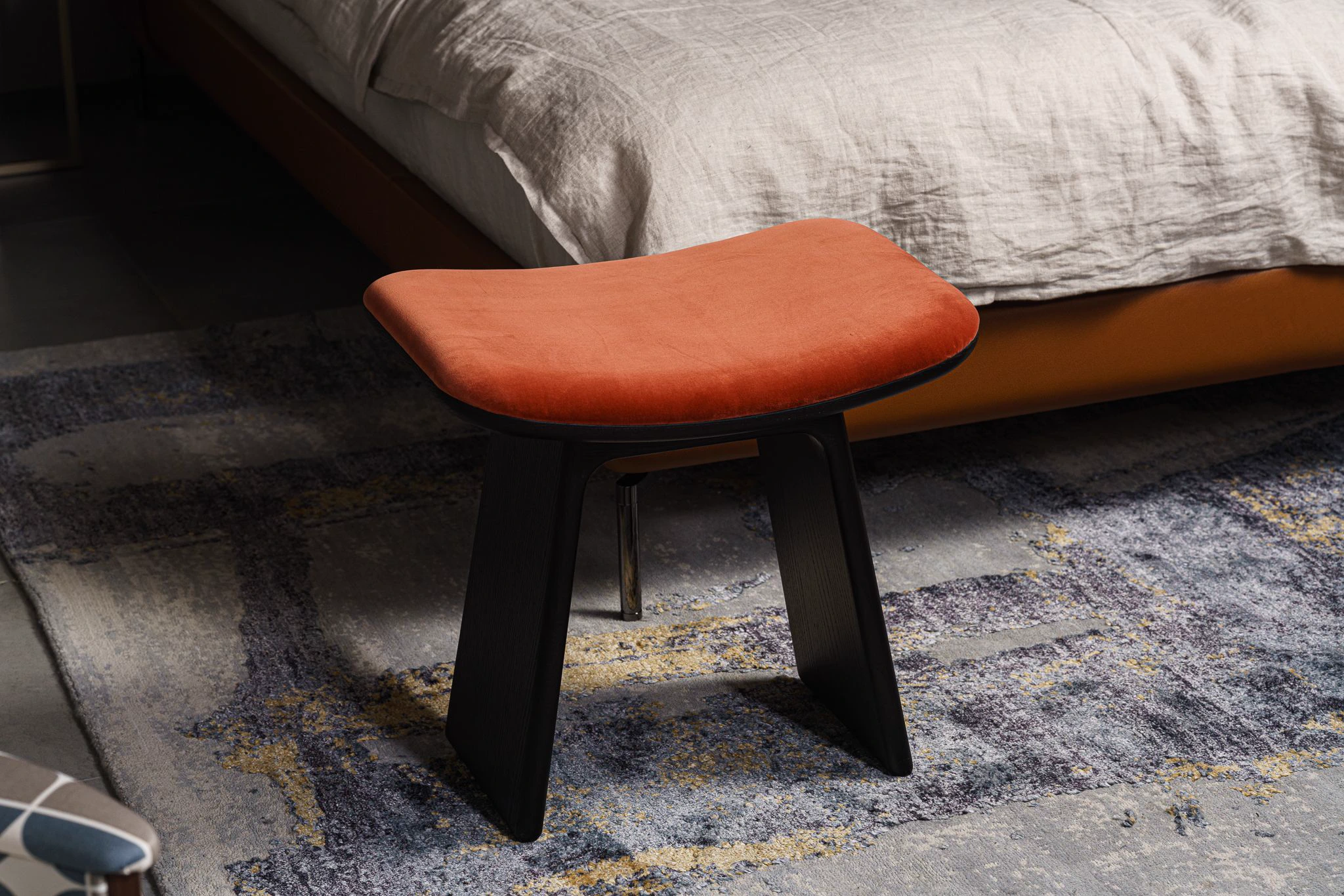 Пуф Duo Frassino wenge / Amazonie 025 — Ceccotti, ткань, фото 4