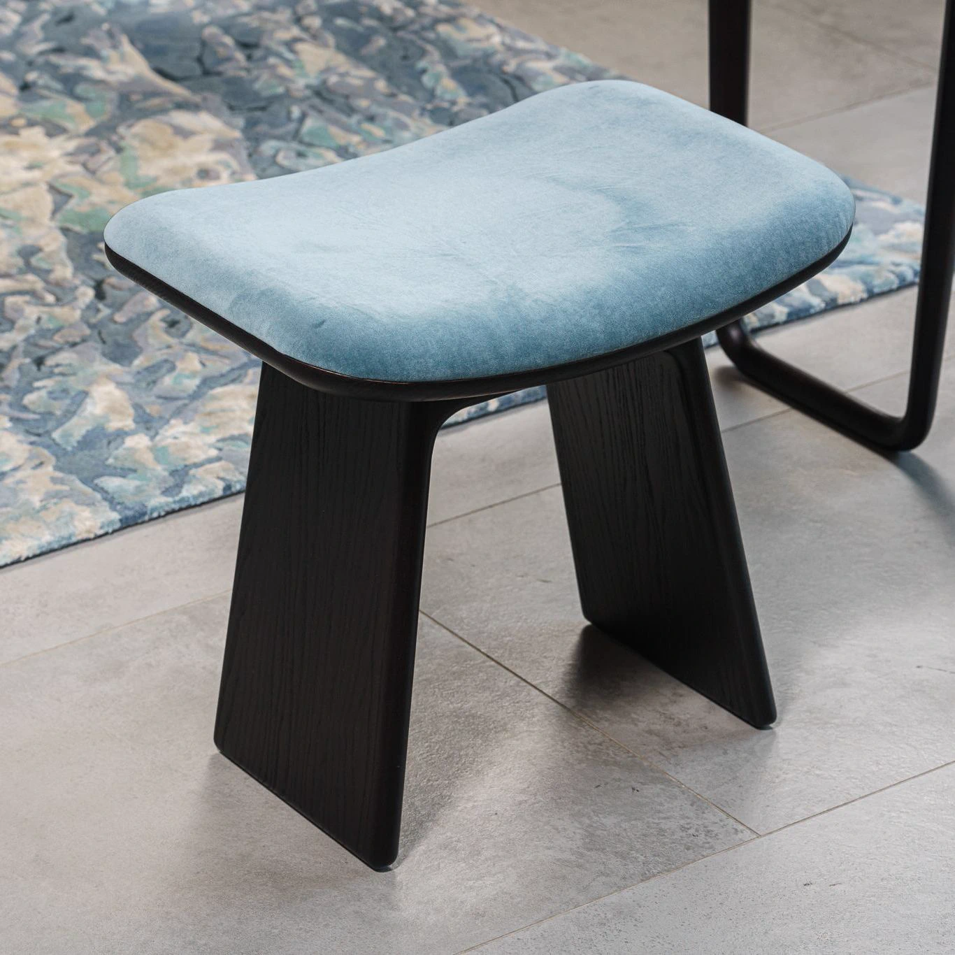 Пуф Duo Frassino wenge / Amazonie 042 — Ceccotti, ткань