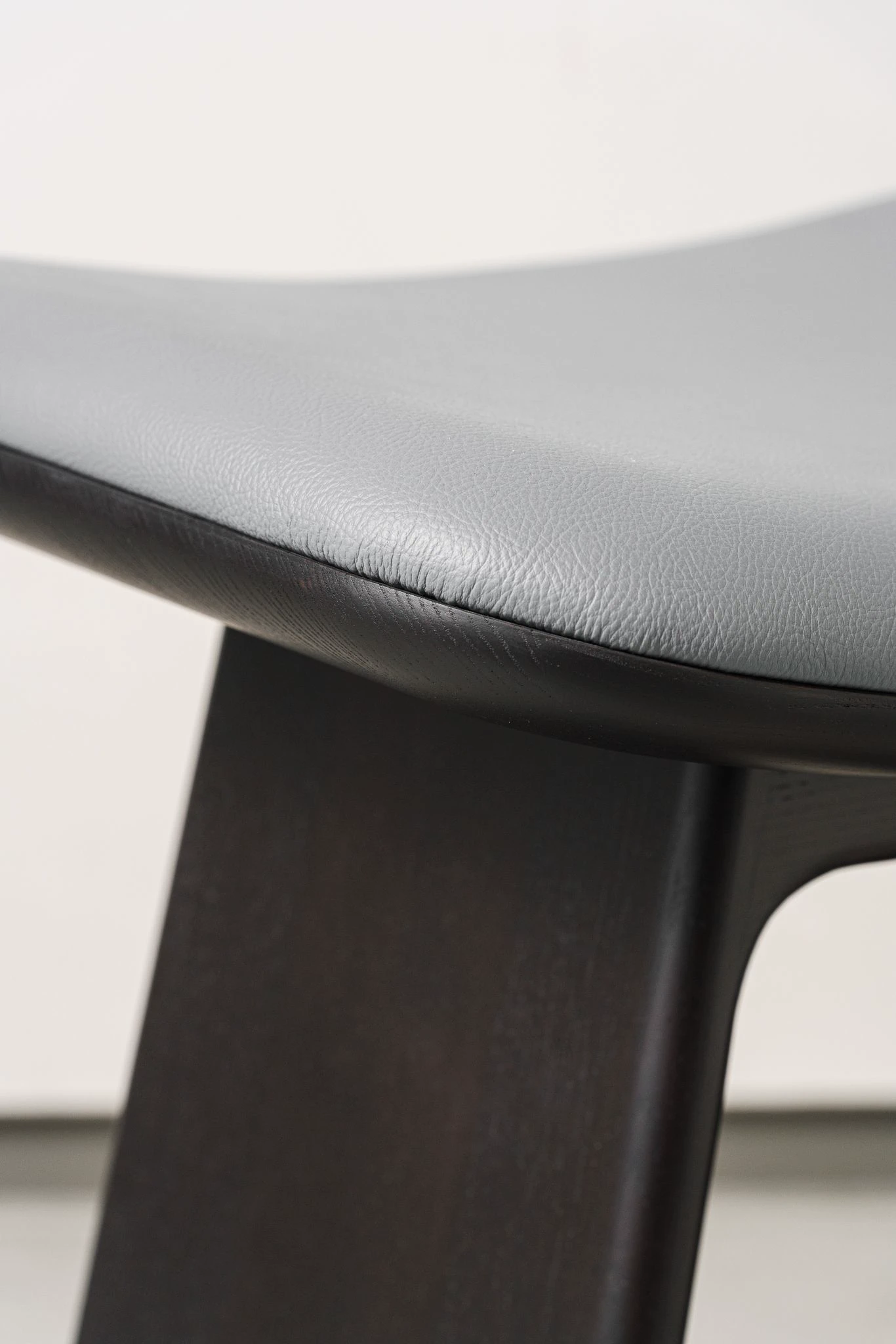 Пуф Duo Frassino wenge / Fr.wenge/ Pelle Steel Blue — Ceccotti, ткань, фото 5