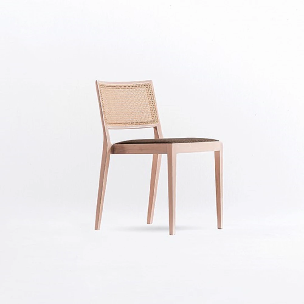 Каркас и наполнение: дерево. Современный дизайн Стул A Chair Outside The Cage — De Padova, кожа