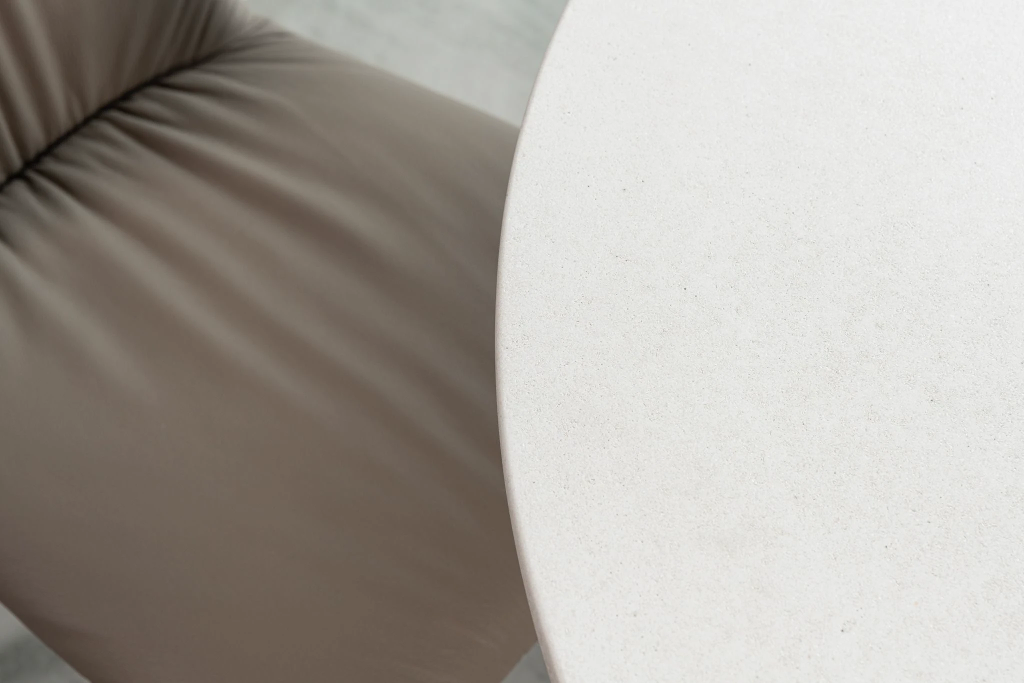 Стол Clay 120 Bianco Duomo — Desalto, фото 4
