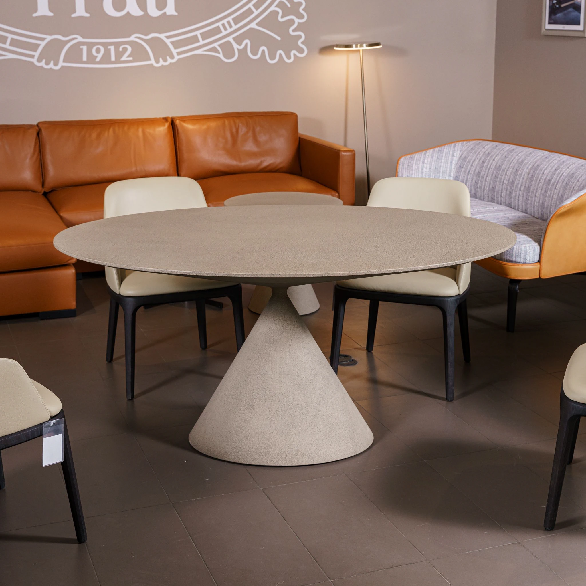 Стол Clay 120 Pietra Tufo — Desalto