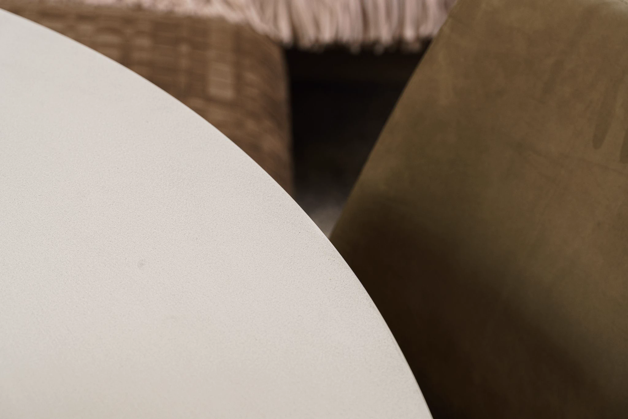 Стол Clay Oval Ghiaccio concrete — Desalto, фото 6